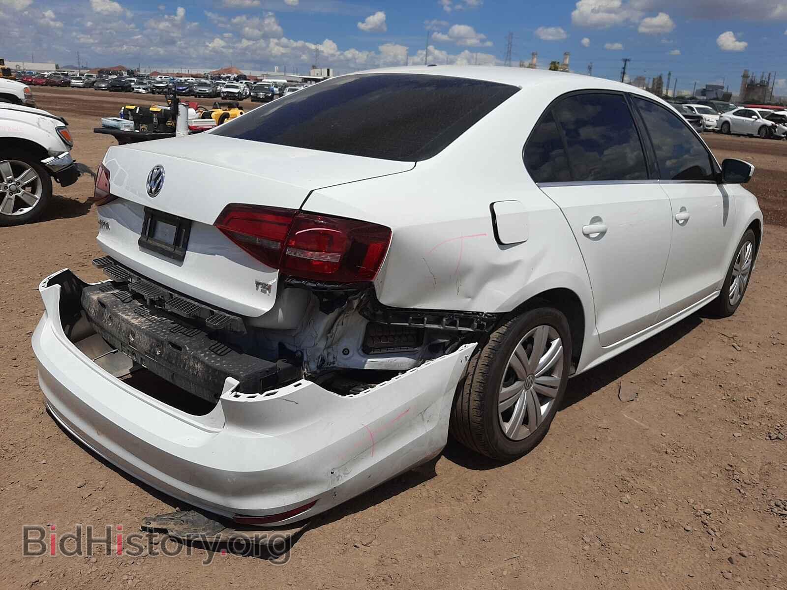 2017 VOLKSWAGEN JETTA - VIN: 3VW2B7AJ4HM218628 - Фото 4