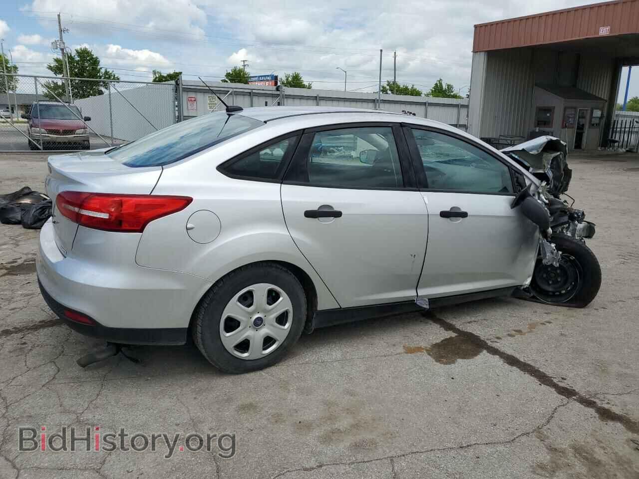 2016 FORD FOCUS - VIN: 1FADP3E29GL220650 - Фото 3