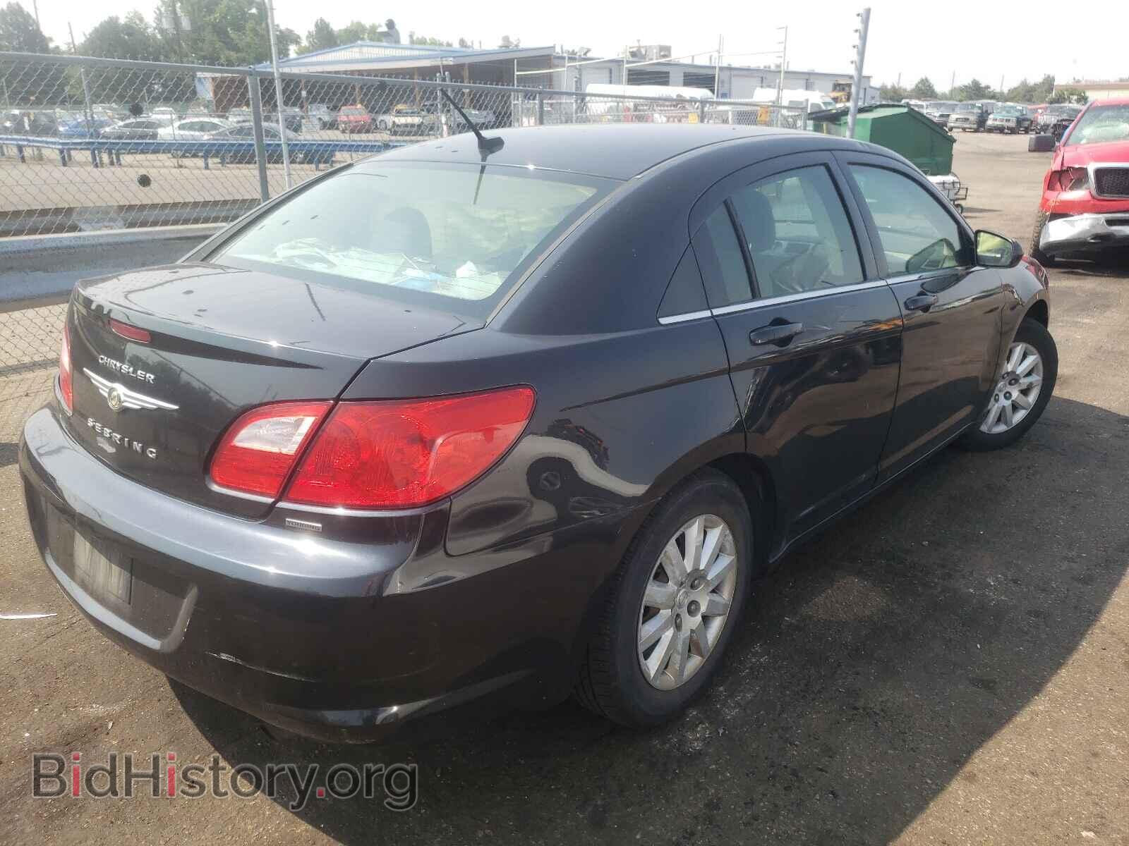 2010 CHRYSLER SEBRING - VIN: 1C3CC4FB5AN115545 - Фото 4