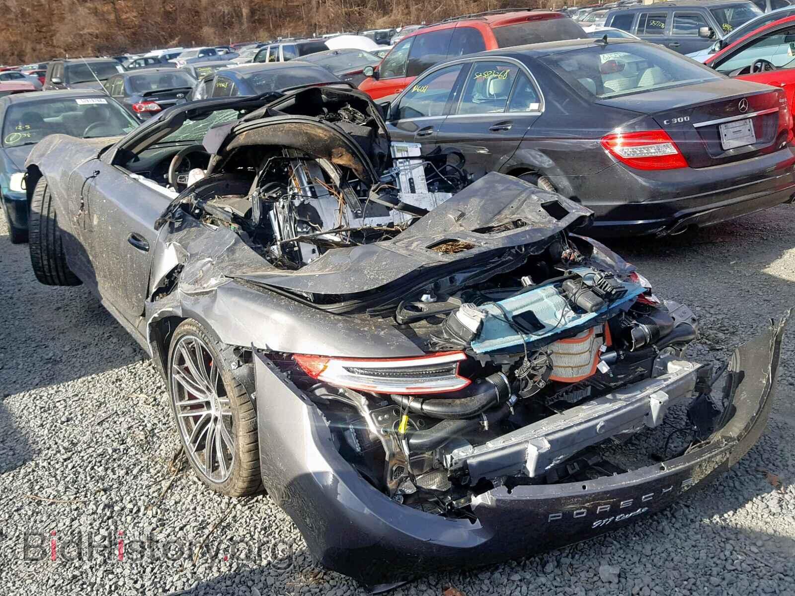 2018 PORSCHE 911 - VIN: WP0CD2A95JS162495 - Фото 3