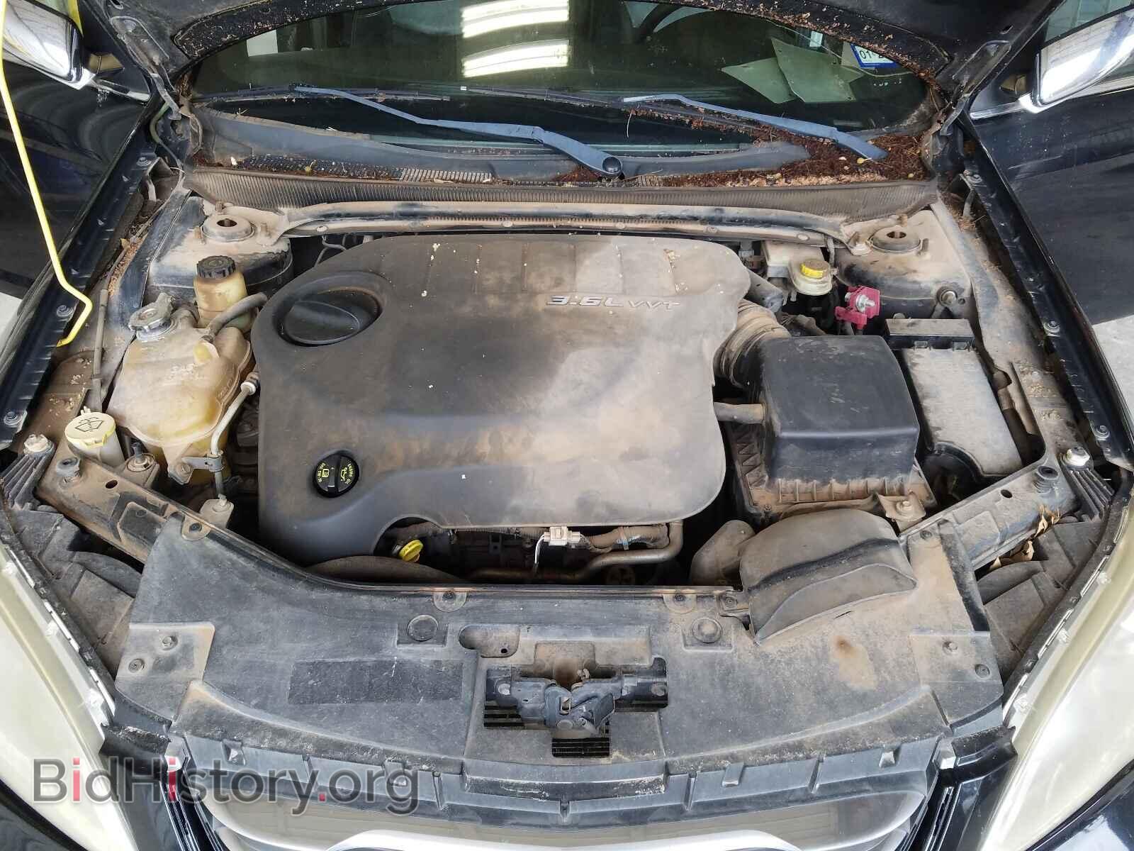 2011 CHRYSLER 200 - VIN: 1C3BC2FG7BN504300 - Photo 7
