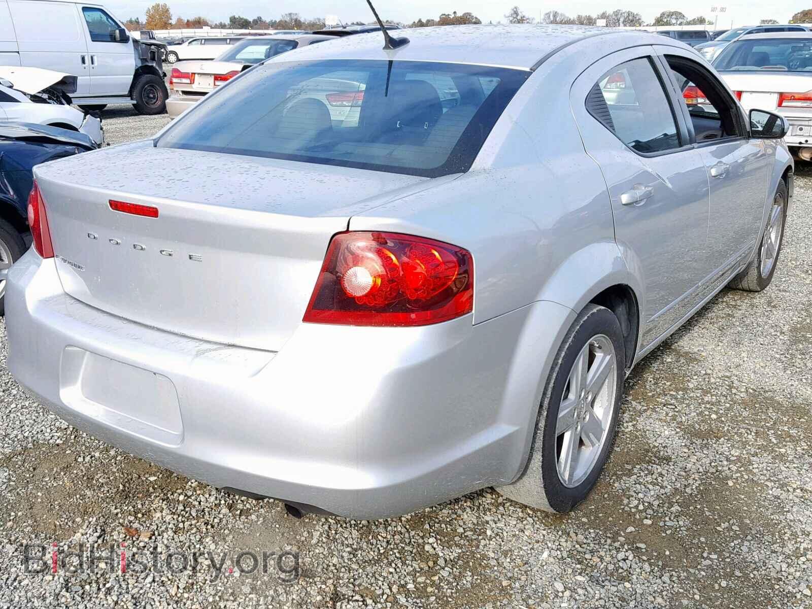 2011 DODGE AVENGER - VIN: 1B3BD1FB2BN589071 - Фото 4
