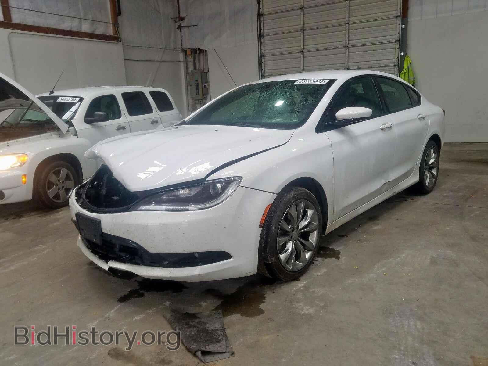 2016 CHRYSLER 200 - VIN: 1C3CCCBB3GN158046 - Фото 2