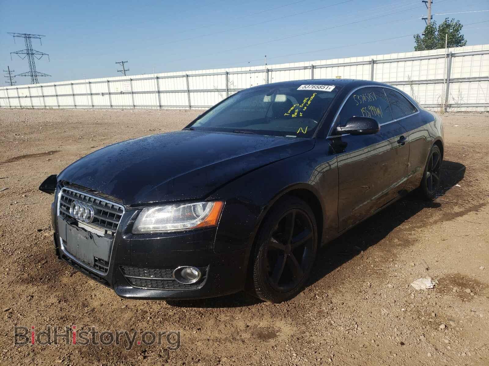 2010 AUDI A5 - VIN: WAULFAFRXAA063722 - Фото 2