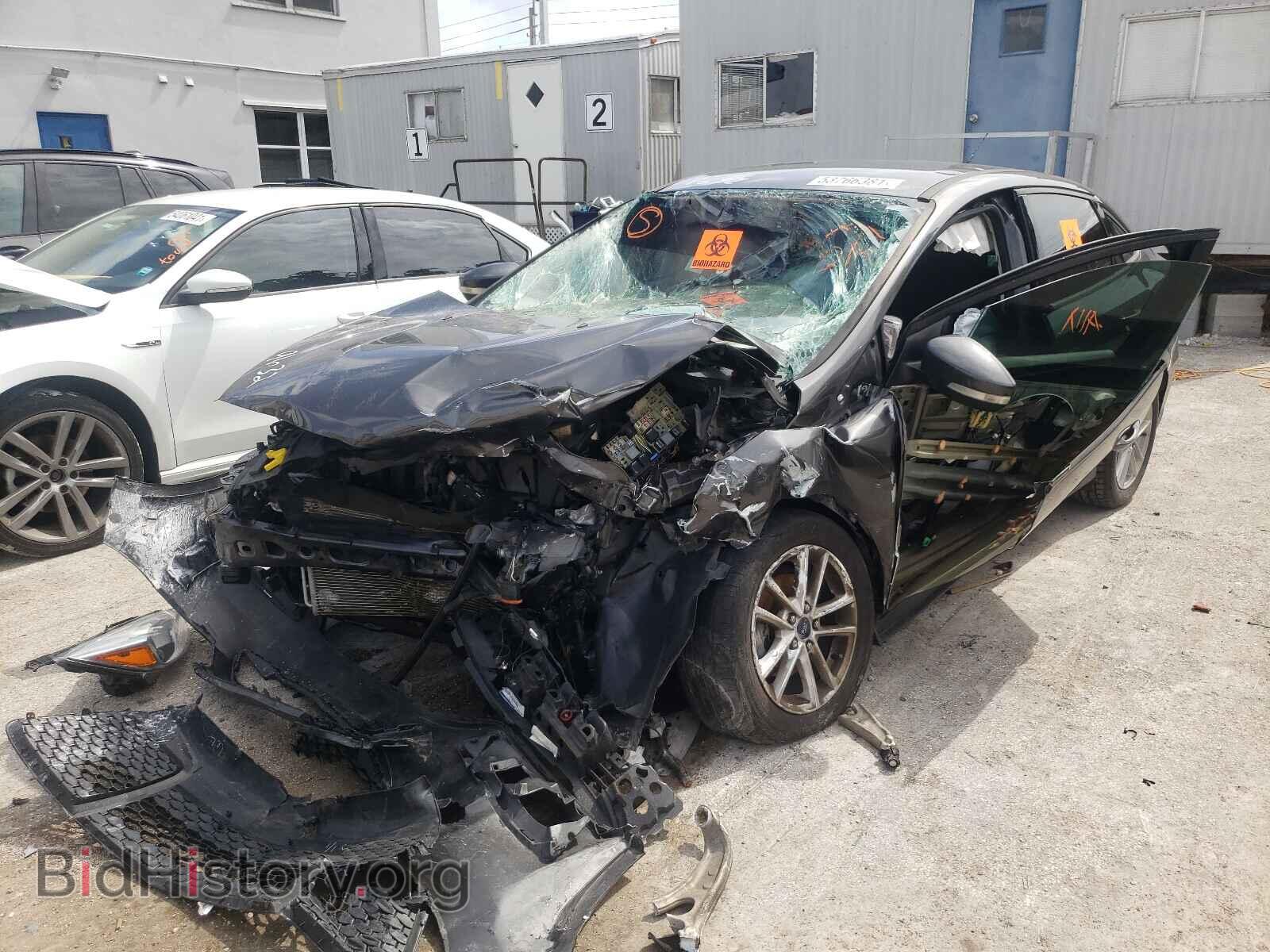 2016 FORD FOCUS - VIN: 1FADP3F24GL219632 - Photo 2
