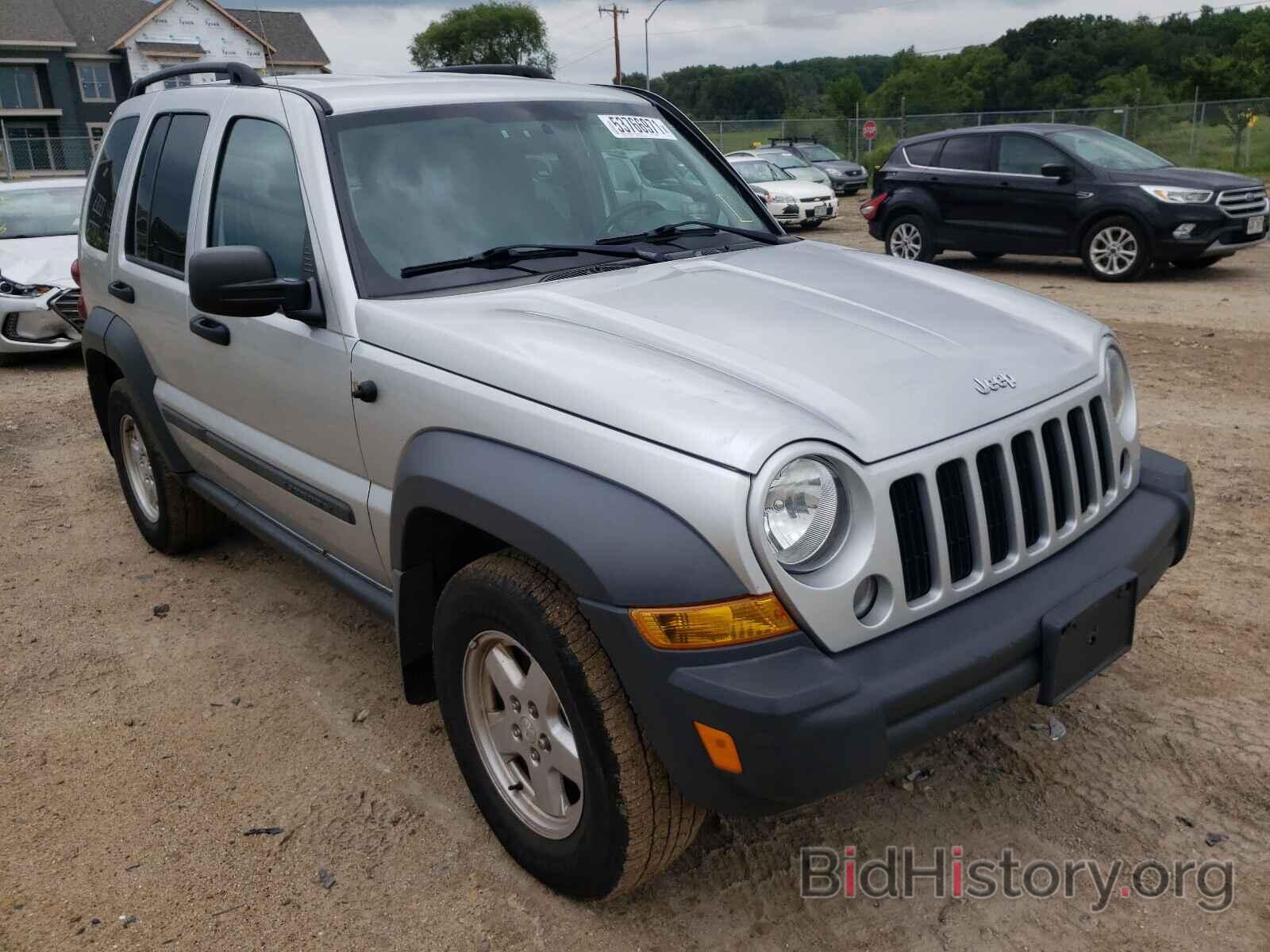 Photo 1J4GL48K17W585059 - JEEP LIBERTY 2007