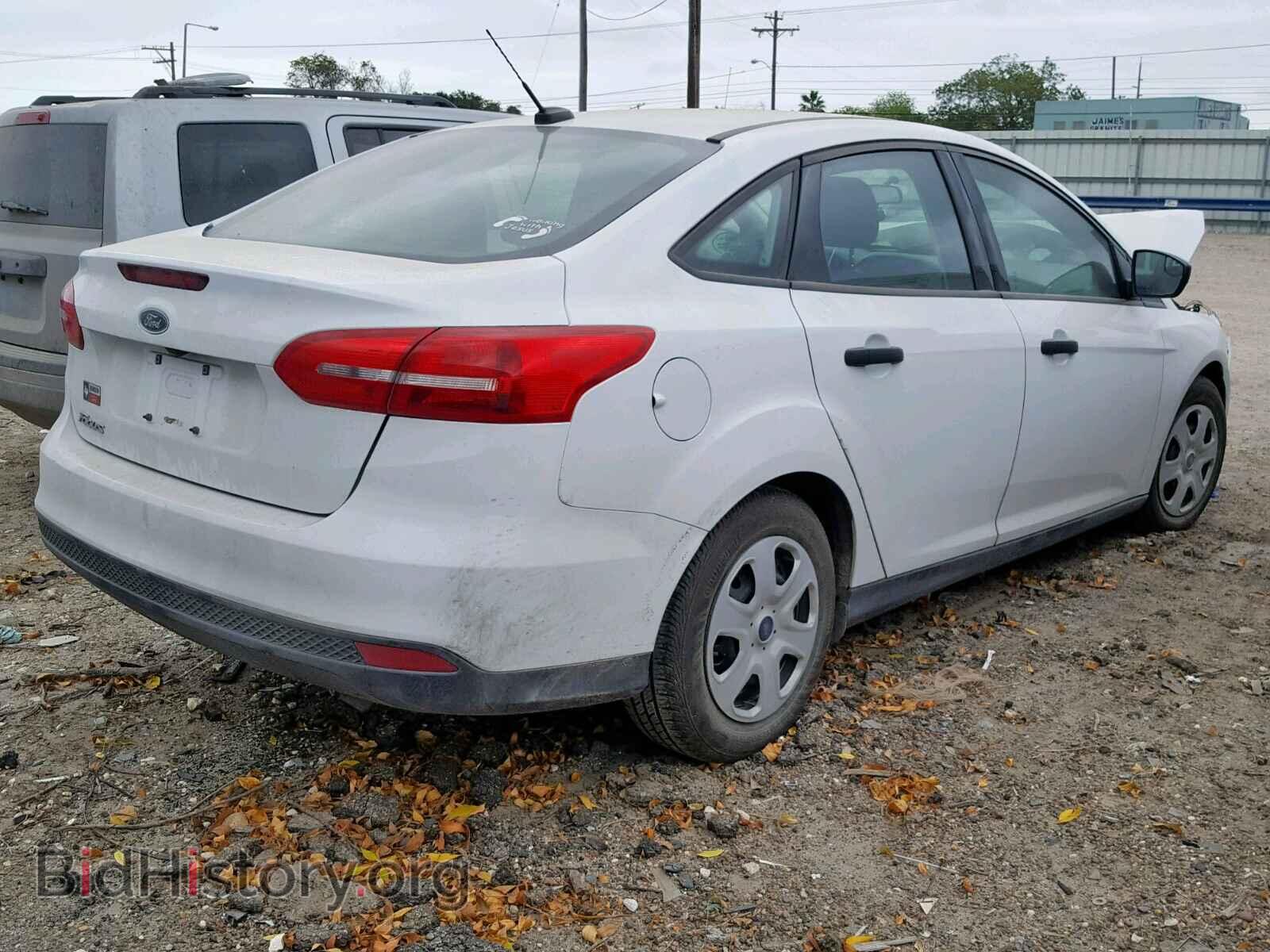 2017 FORD FOCUS - VIN: 1FADP3E20HL324381 - Photo 4