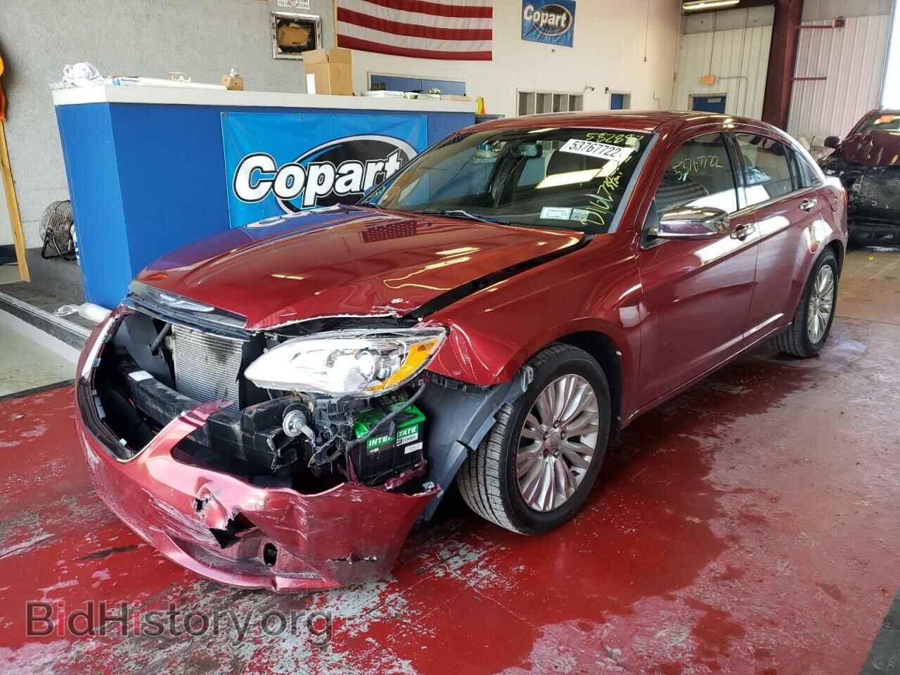 2011 CHRYSLER 200 - VIN: 1C3BC2FB1BN582897 - Фото 2