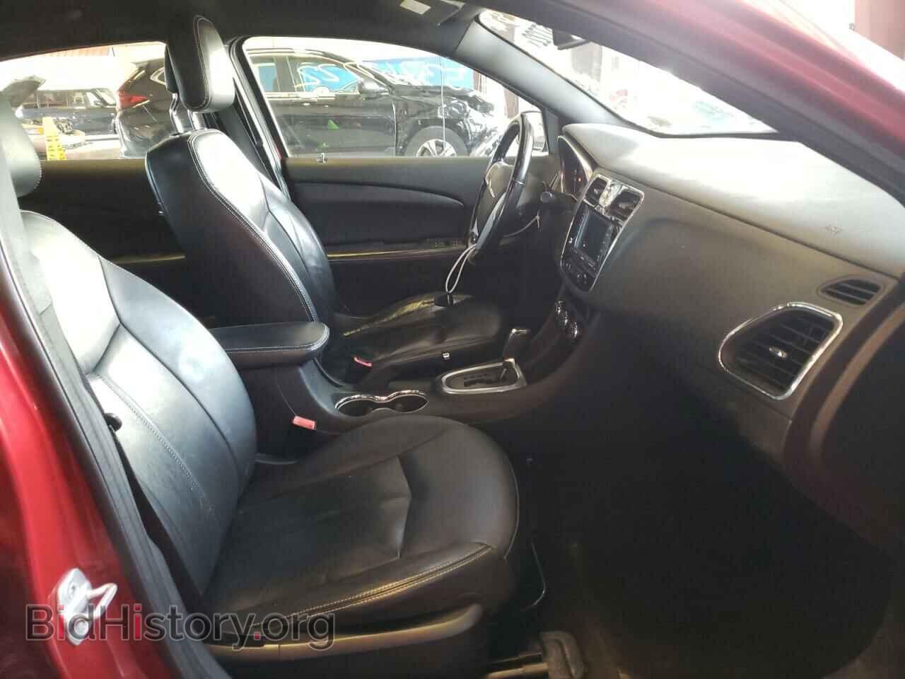2011 CHRYSLER 200 - VIN: 1C3BC2FB1BN582897 - Фото 5