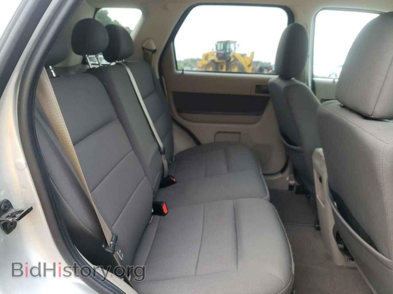 2009 FORD ESCAPE - VIN: 1FMCU49359KC35335 - Фото 6
