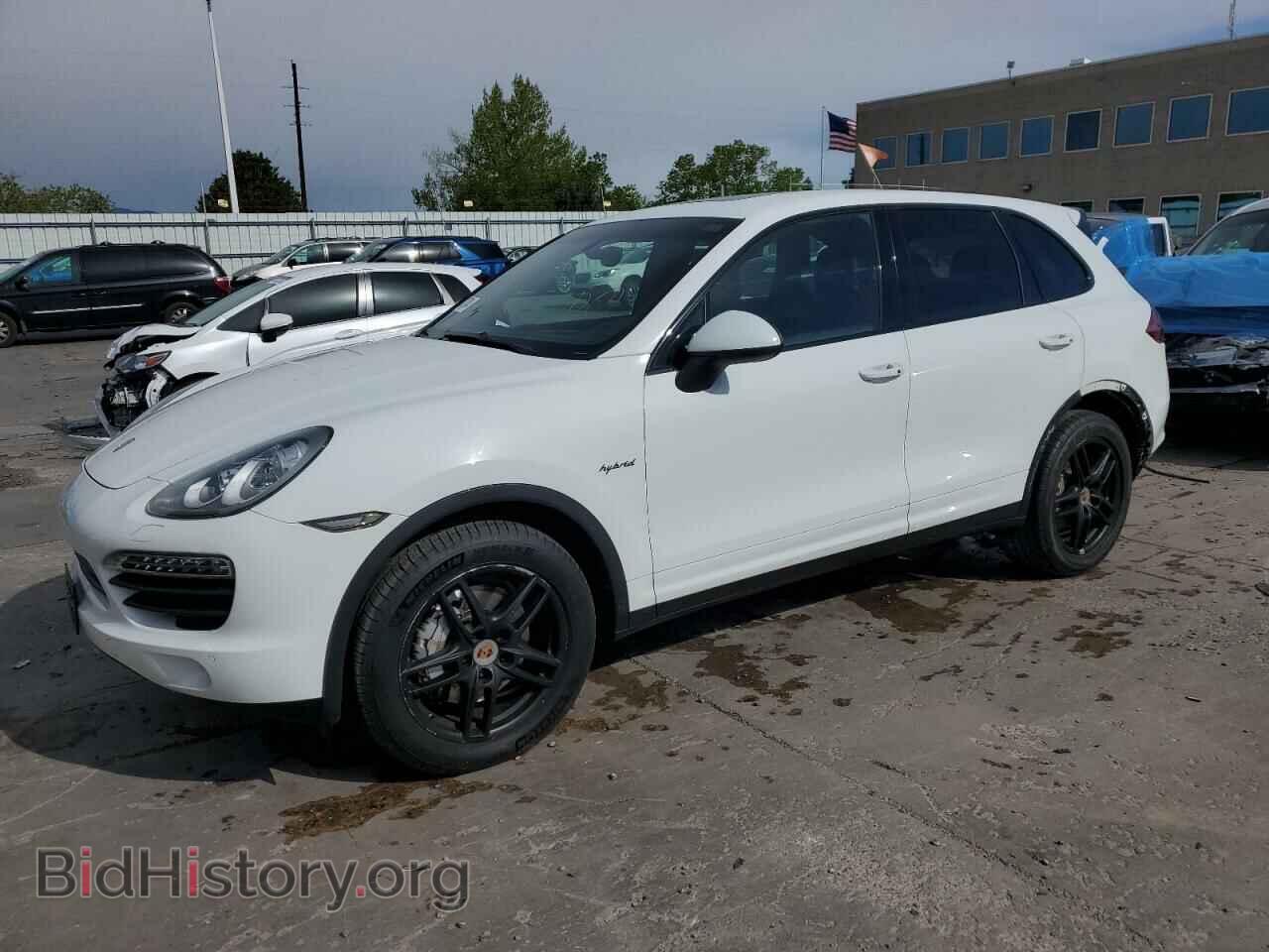 Фотография WP1AE2A2XDLA16114 - PORSCHE CAYENNE 2013