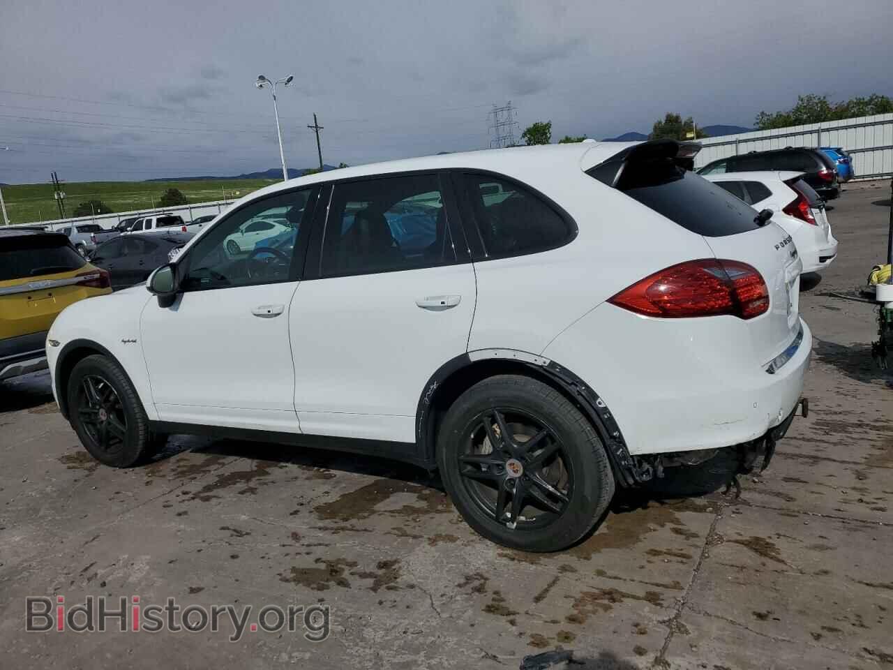 2013 PORSCHE CAYENNE - VIN: WP1AE2A2XDLA16114 - Фото 2