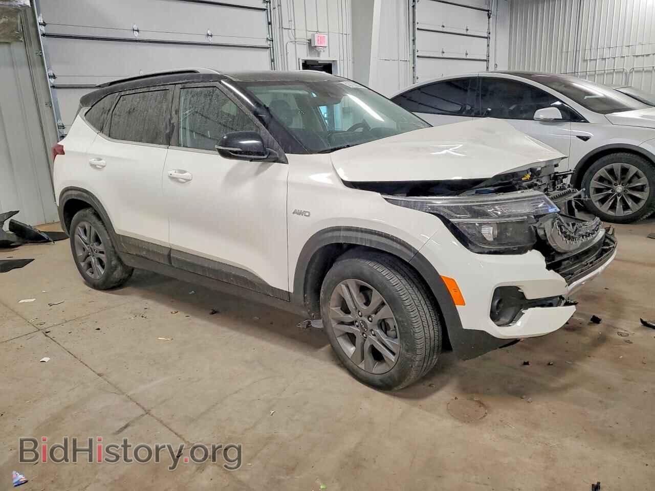 2023 KIA SELTOS - VIN: KNDEUCAA9P7358024 - Фото 4