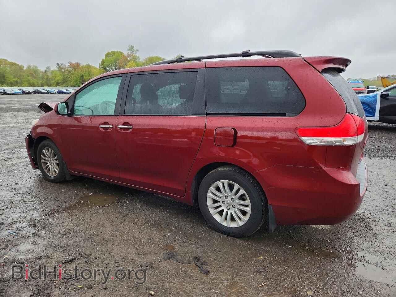 2012 TOYOTA All Models - VIN: 5TDYK3DC3CS240731 - Фото 2
