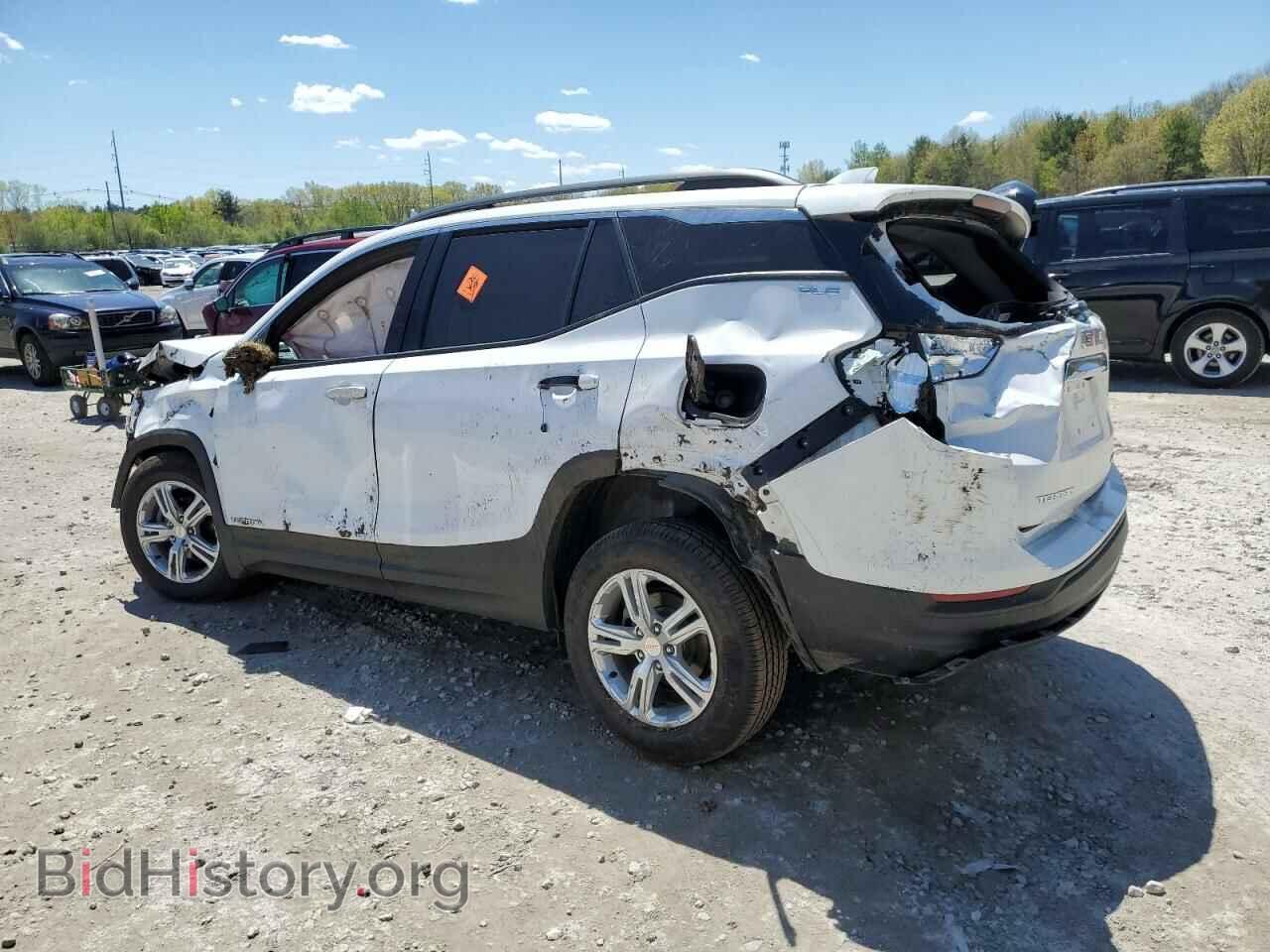 2018 GMC TERRAIN - VIN: 3GKALTEV9JL346851 - Photo 2