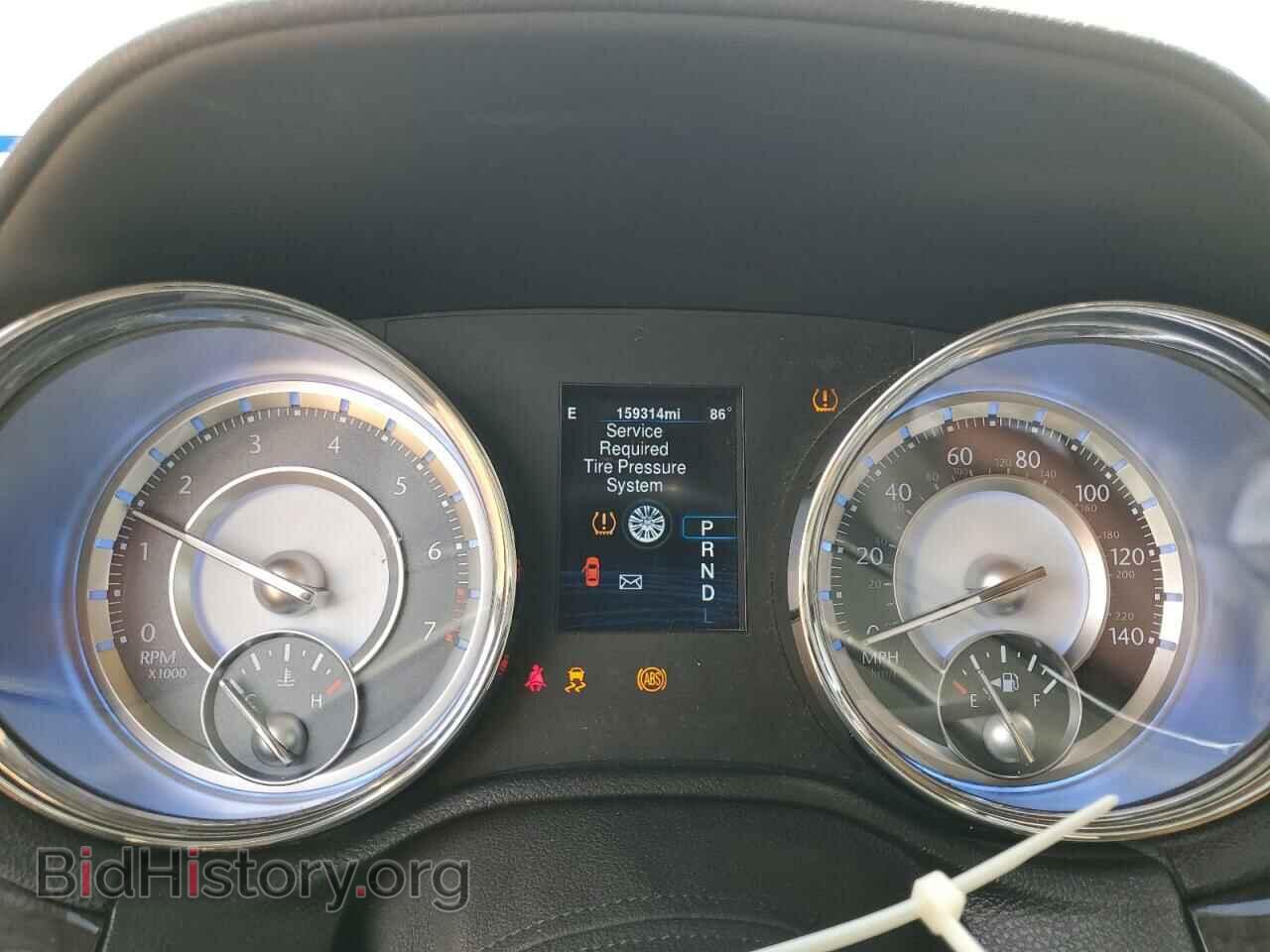2014 CHRYSLER 300 - VIN: 2C3CCAAG1EH118510 - Фото 9