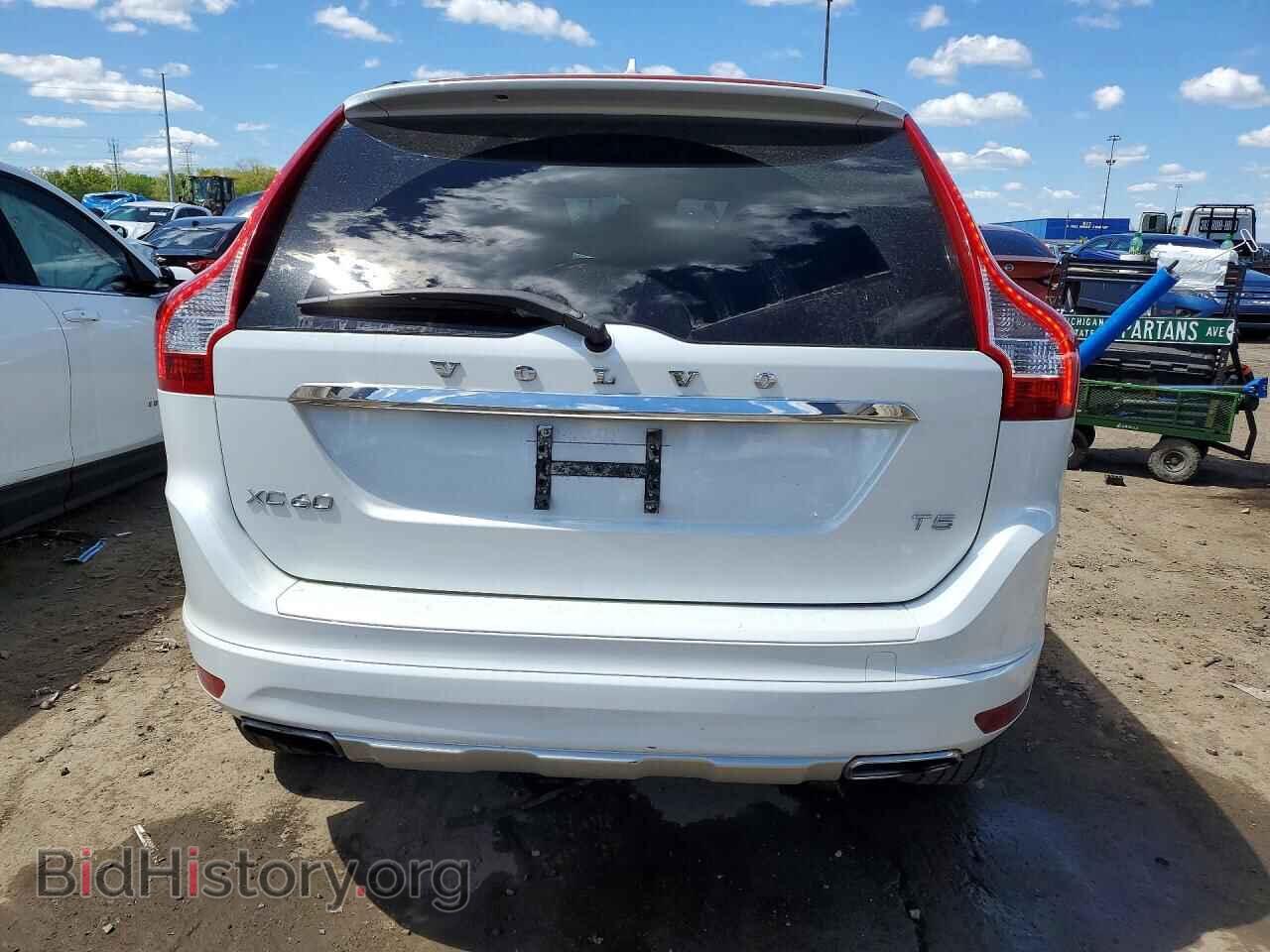 2015 VOLVO XC60 - VIN: YV440MDB1F2594872 - Фото 6