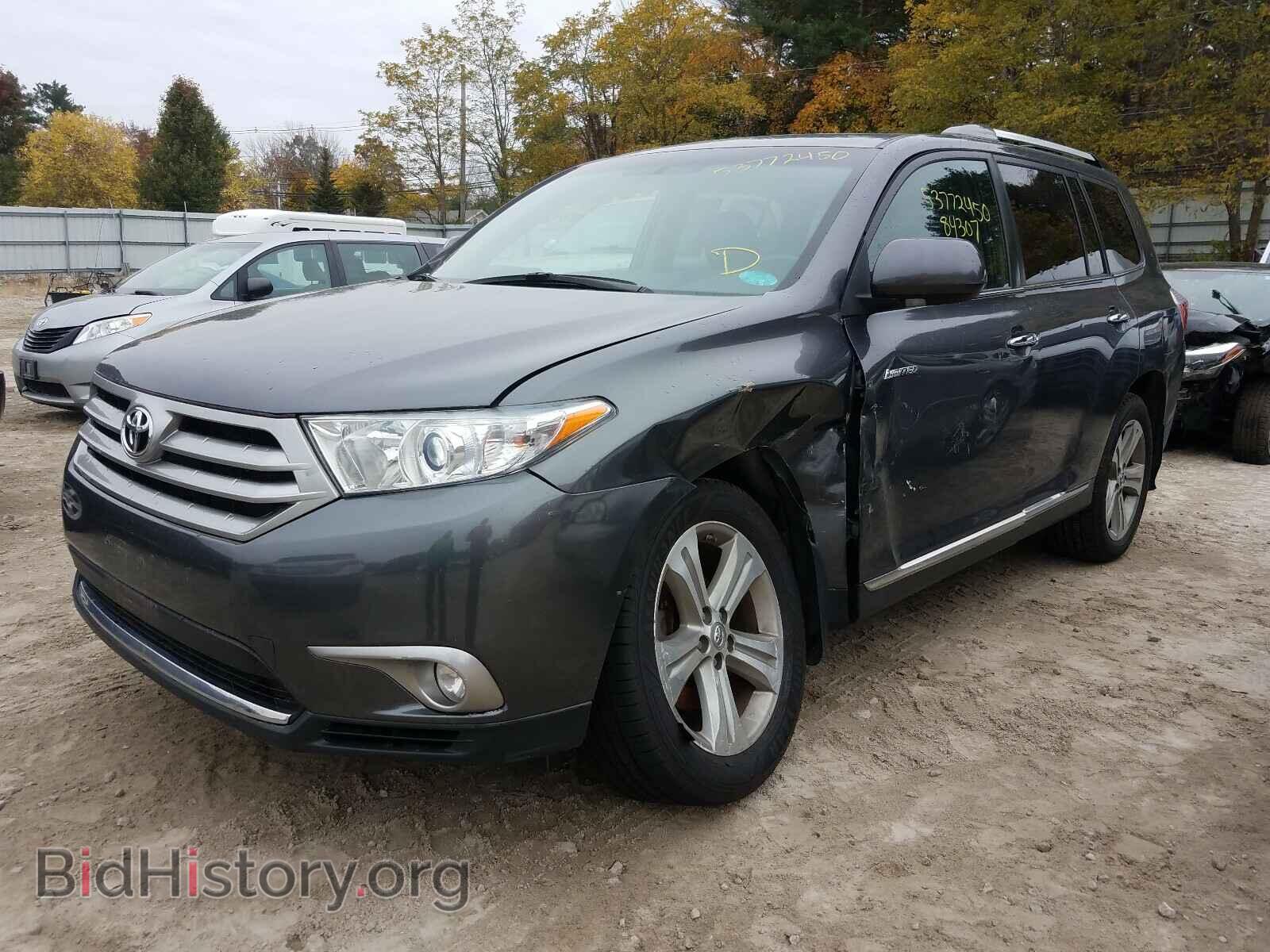 2013 TOYOTA HIGHLANDER - VIN: 5TDDK3EH8DS242324 - Photo 2