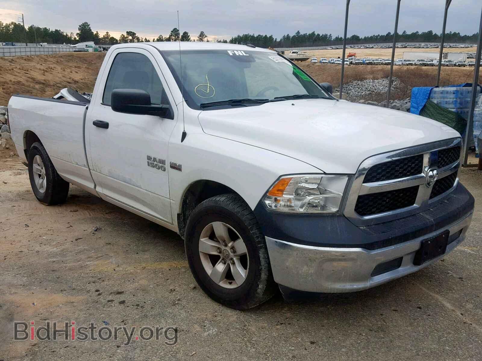 Photo 3C6JR6DT9HG548272 - RAM 1500 ST 2017