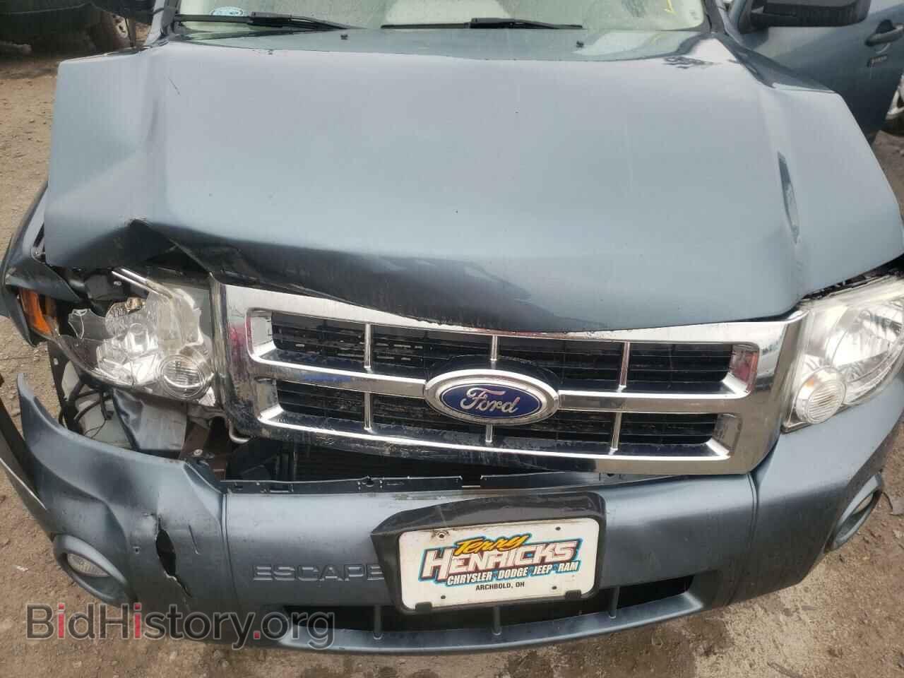 2010 Ford ESCAPE (VIN 1FMCU0D76AKC25517) — photo 7 of 10