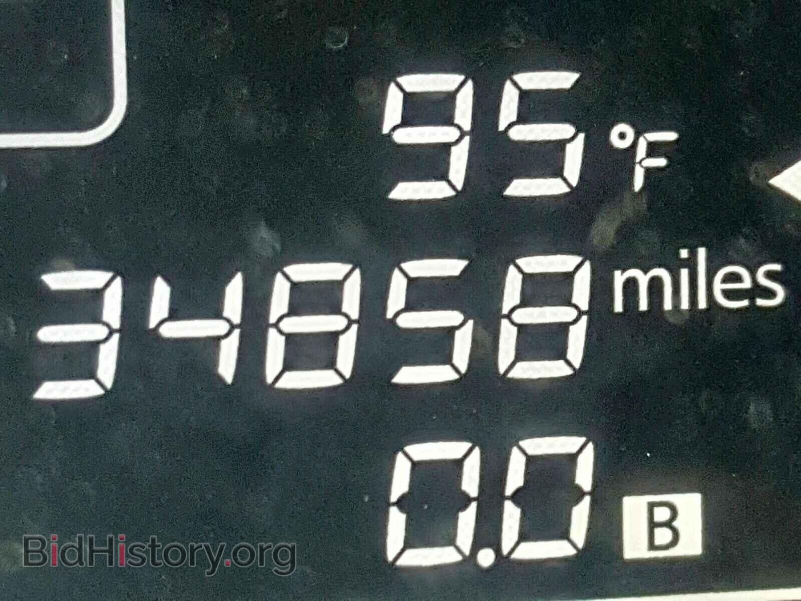 2016 NISSAN VERSA - VIN: 3N1CE2CP5GL394047 - Photo 8