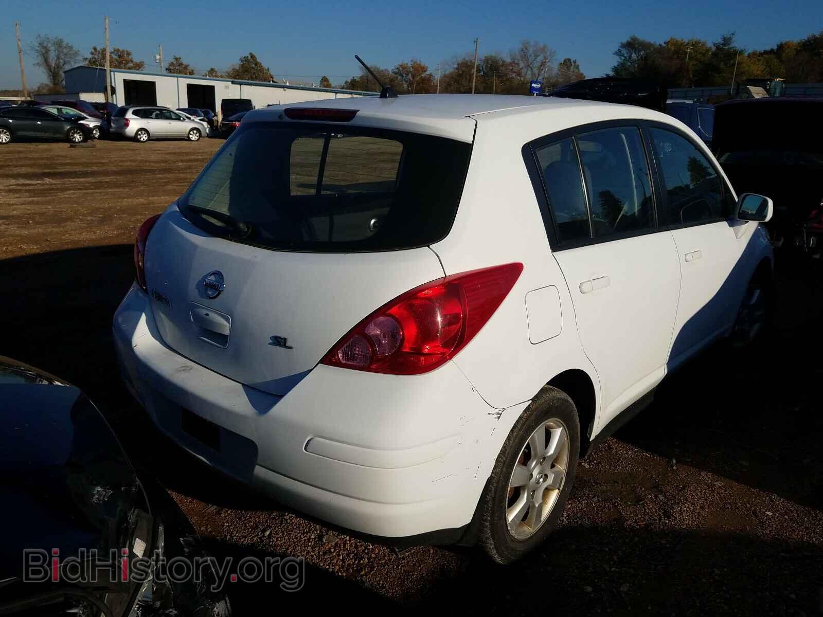 2008 NISSAN VERSA - VIN: 3N1BC13E38L419247 - Фото 4