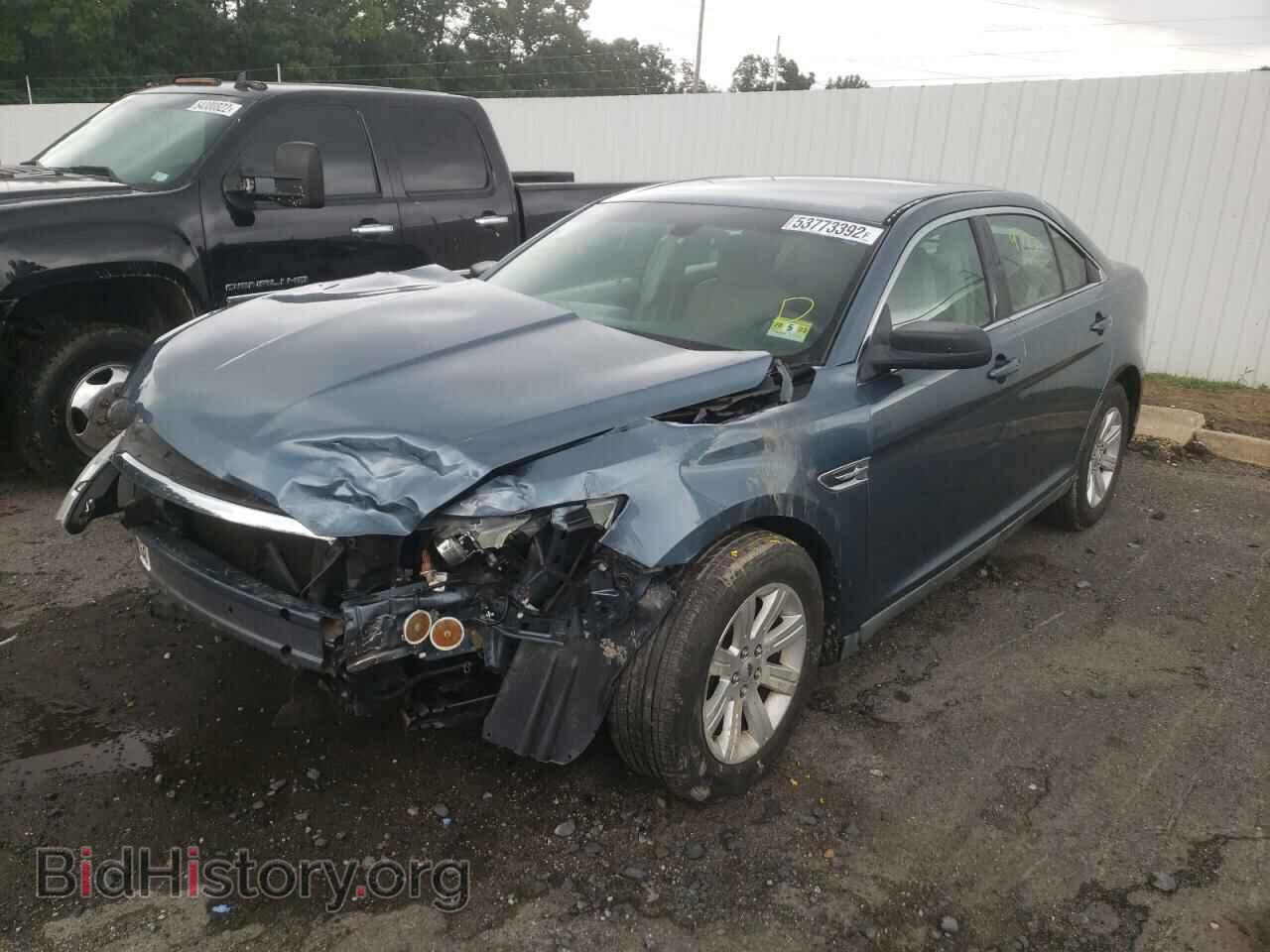 2010 FORD TAURUS - VIN: 1FAHP2DW9AG145819 - Фото 2
