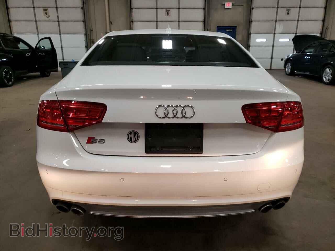 2014 AUDI S8 - VIN: WAUD2AFD5EN005634 - Фото 6