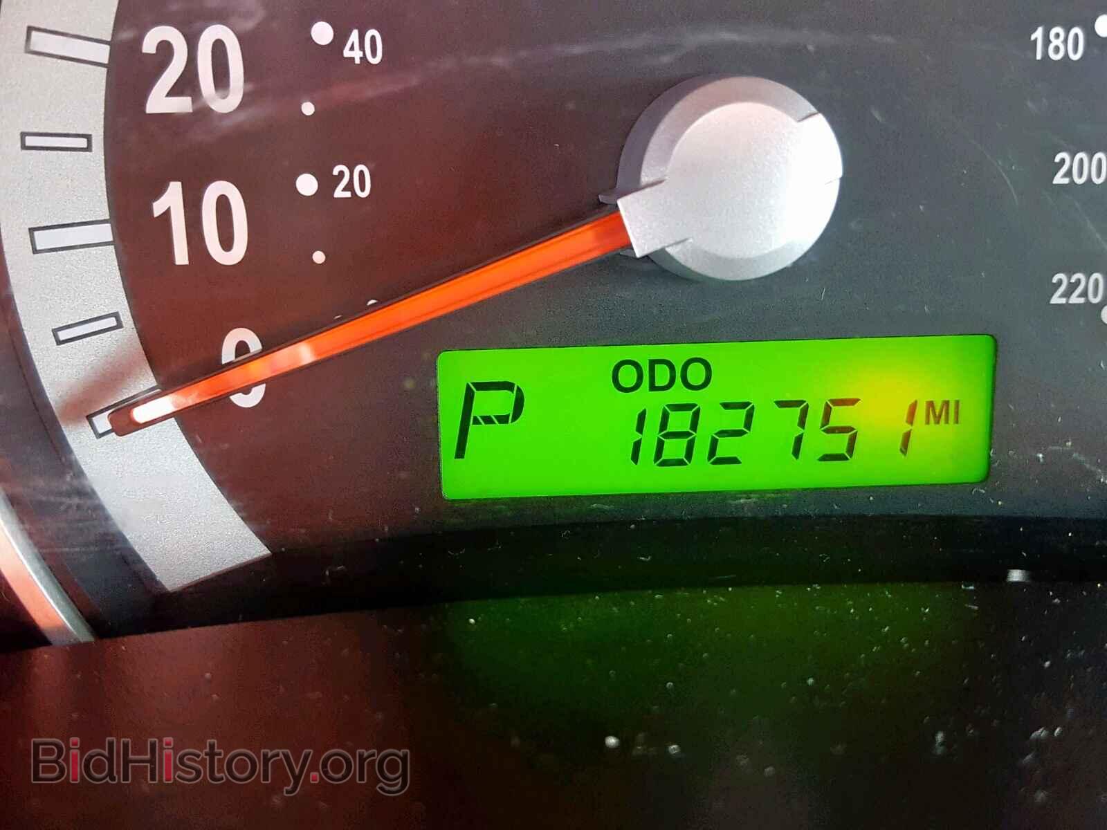 2007 HYUNDAI ENTOURAGE - VIN: KNDMC233576033089 - Фото 8