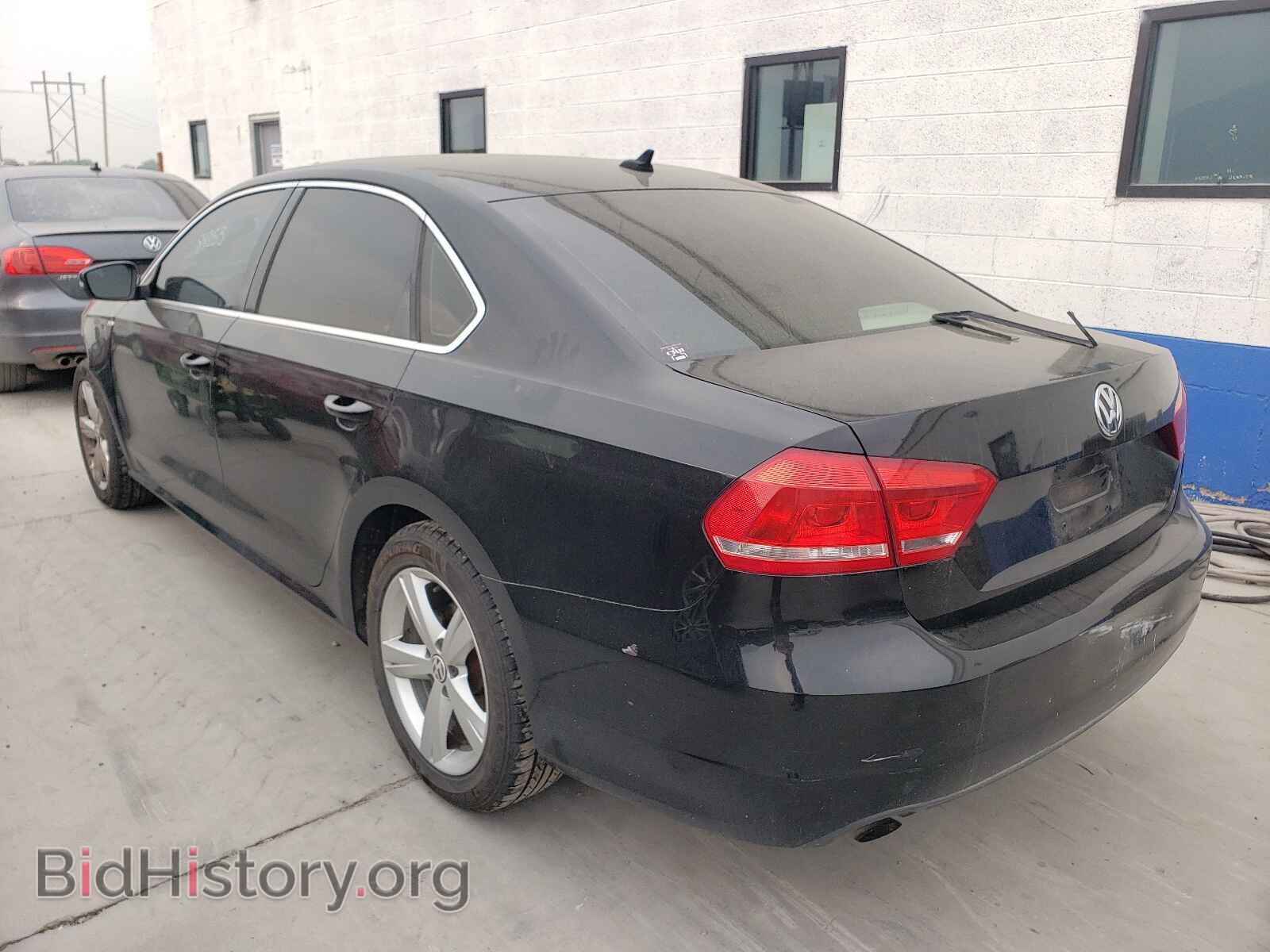 2014 VOLKSWAGEN PASSAT - VIN: 1VWAT7A3XEC041087 - Фото 3
