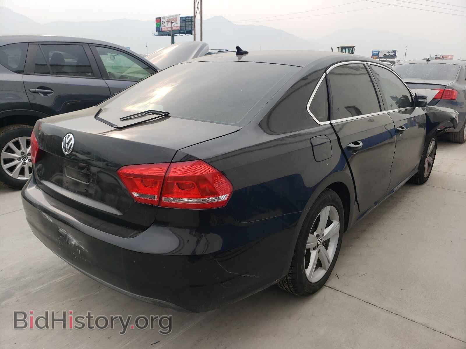 2014 VOLKSWAGEN PASSAT - VIN: 1VWAT7A3XEC041087 - Фото 4