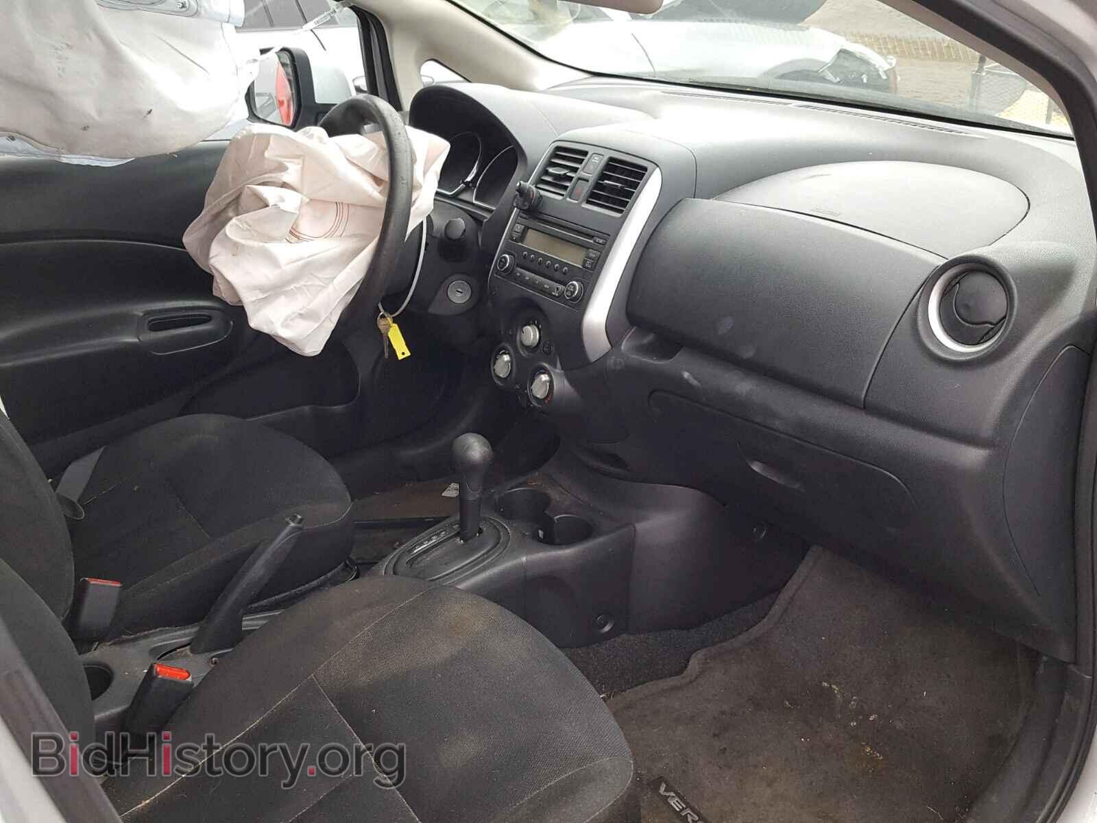2014 NISSAN VERSA - VIN: 3N1CE2CP1EL421242 - Фото 5