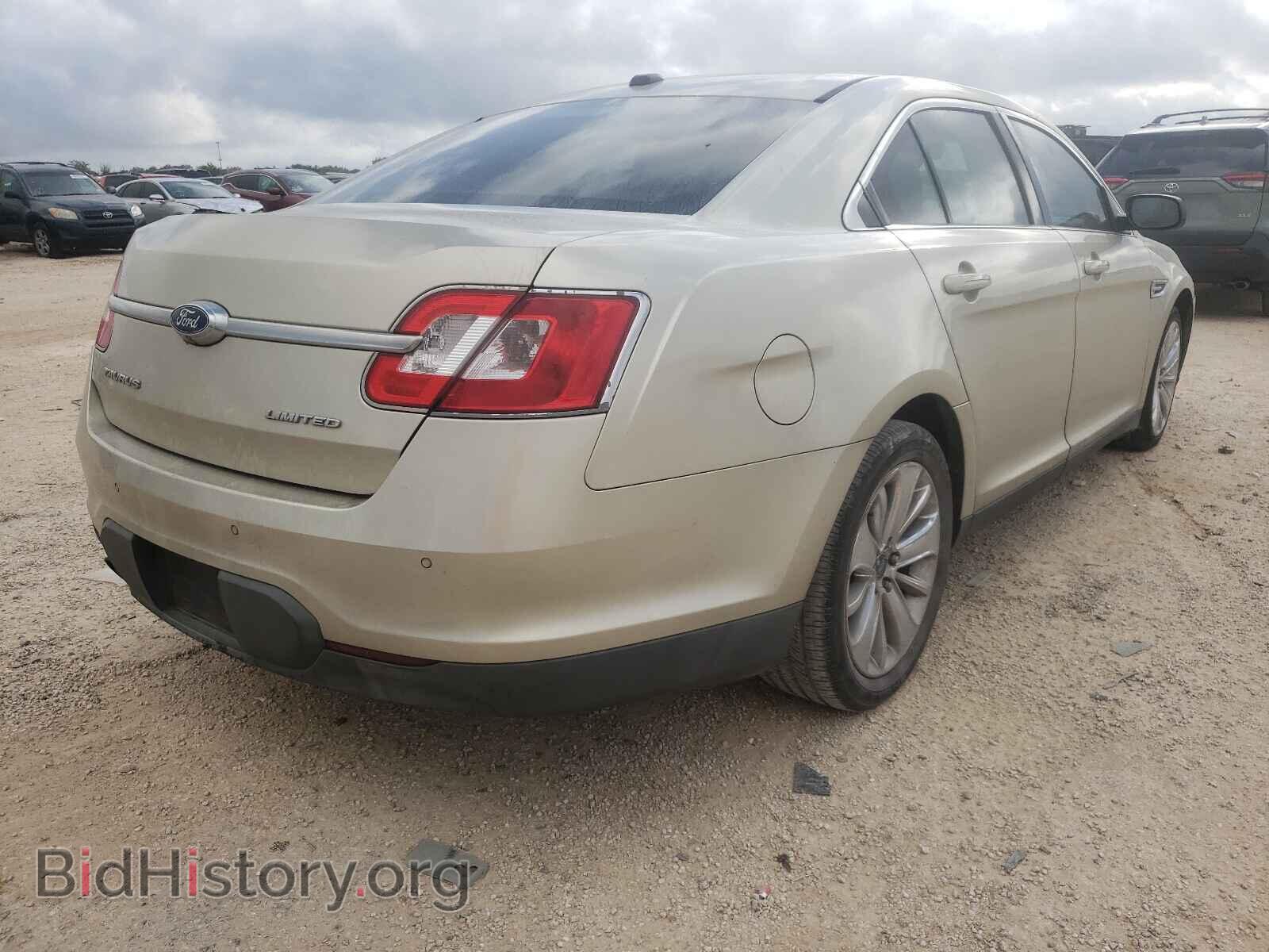 2011 FORD TAURUS - VIN: 1FAHP2FW6BG142696 - Фото 4