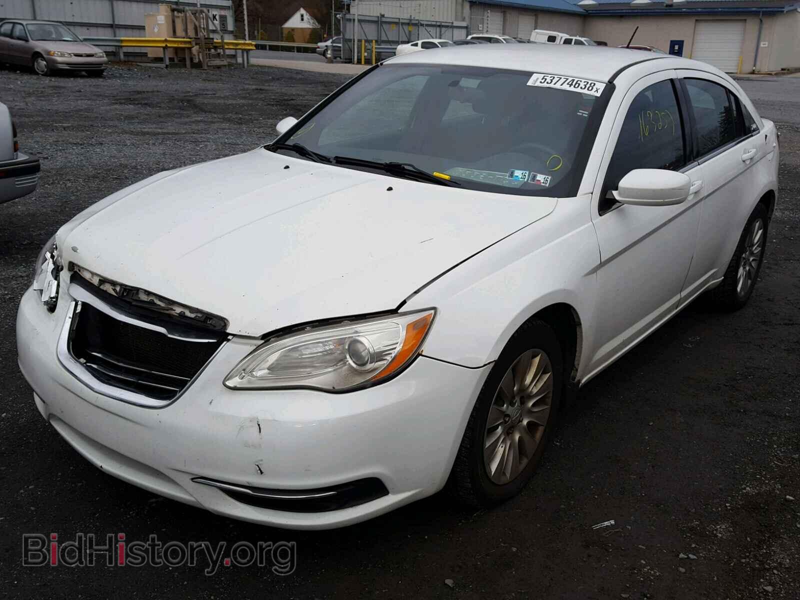 2012 CHRYSLER 200 - VIN: 1C3CCBAB7CN204516 - Фото 2