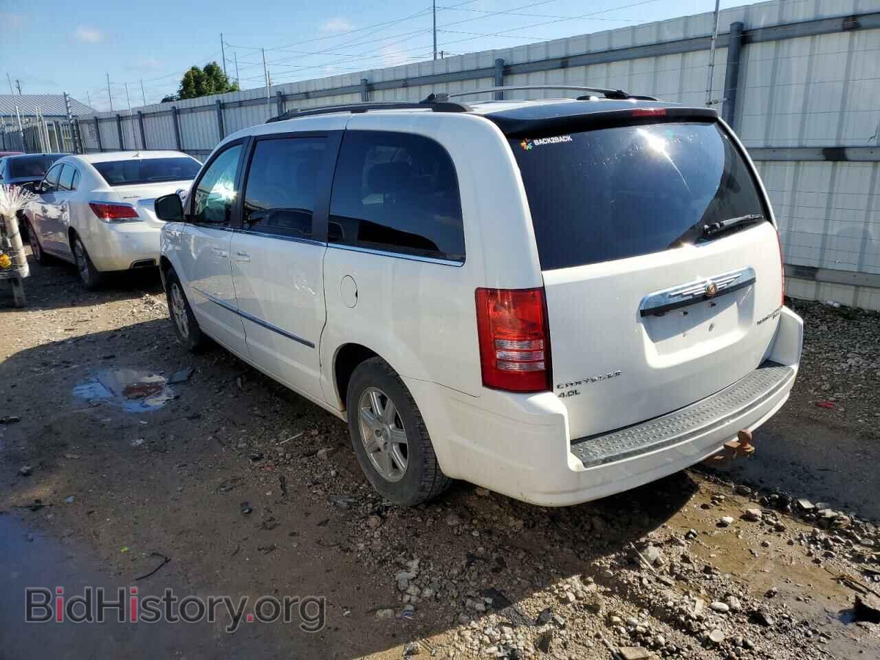 2010 CHRYSLER MINIVAN - VIN: 2A4RR5DX4AR329352 - Фото 3