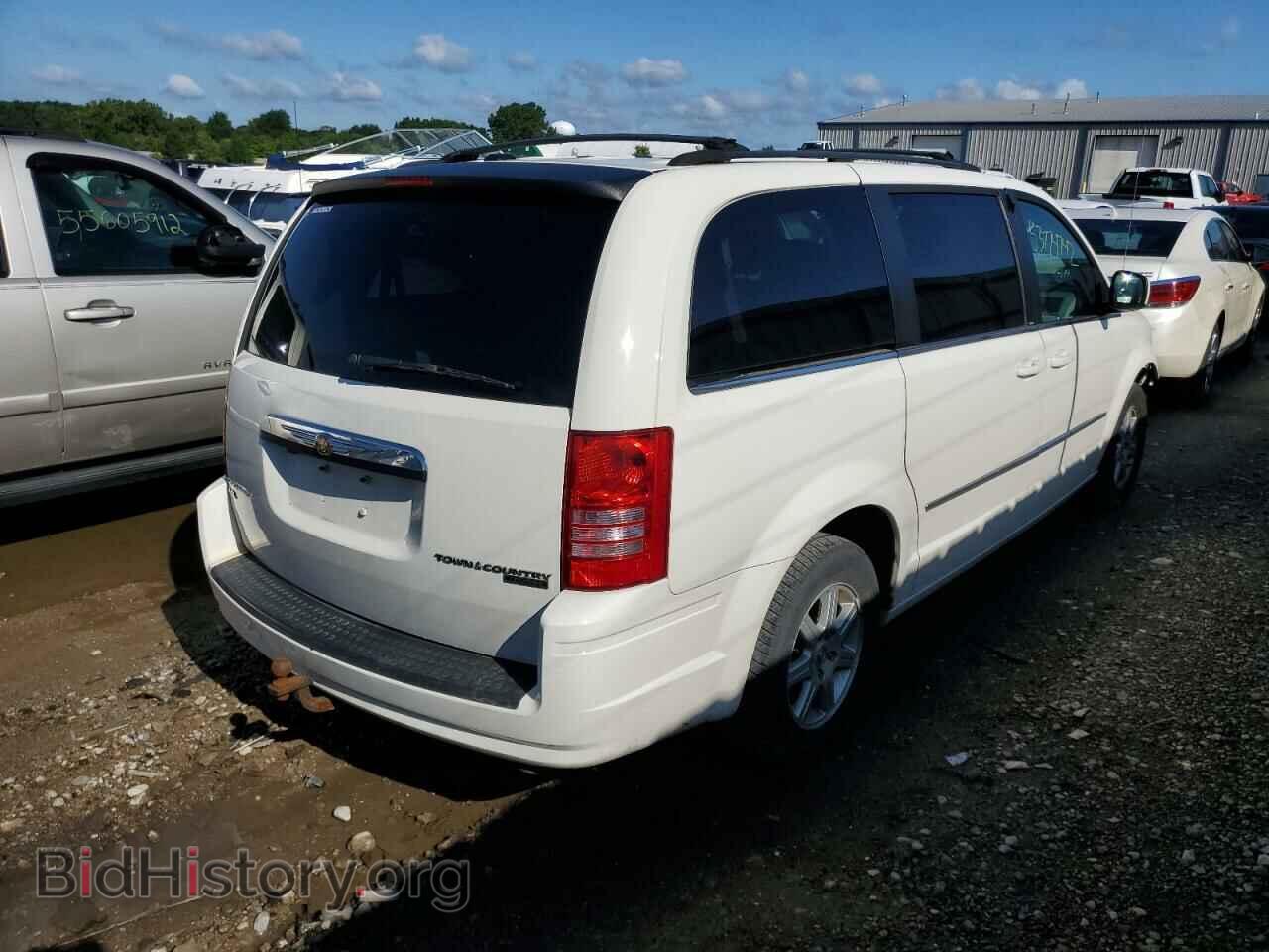 2010 CHRYSLER MINIVAN - VIN: 2A4RR5DX4AR329352 - Фото 4