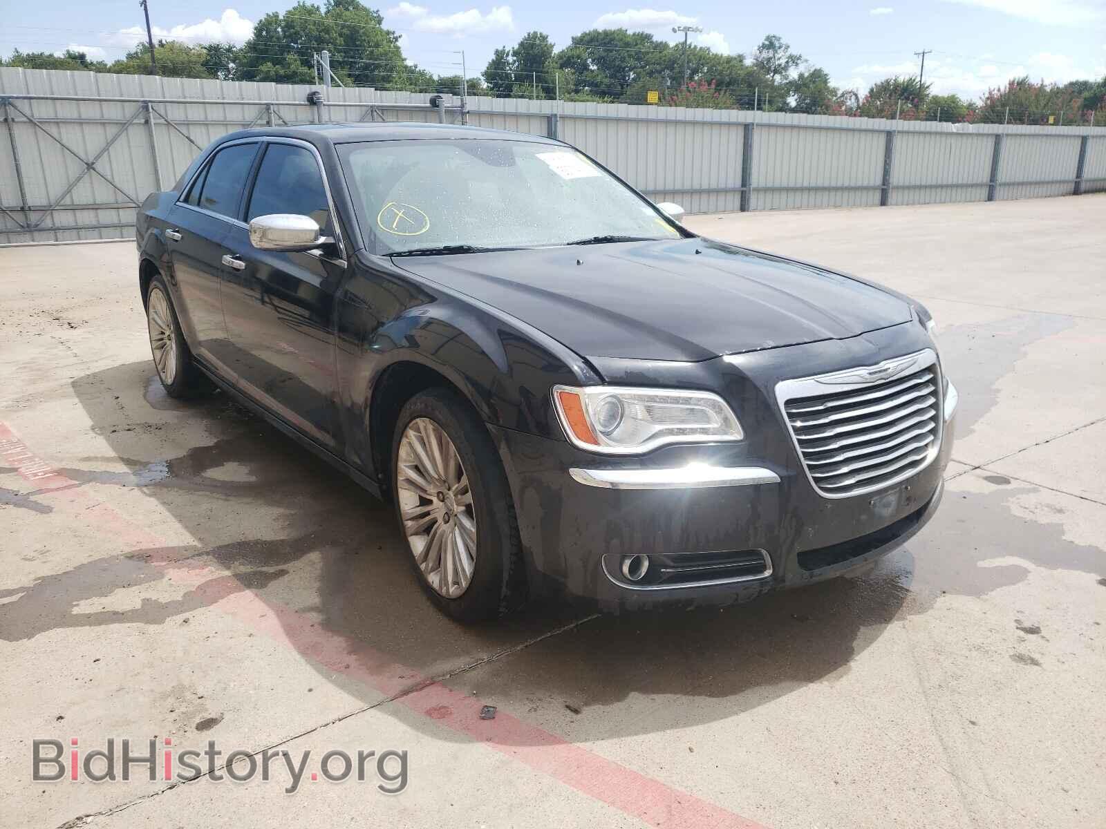 Фотография 2C3CA6CTXBH515304 - CHRYSLER 300 2011