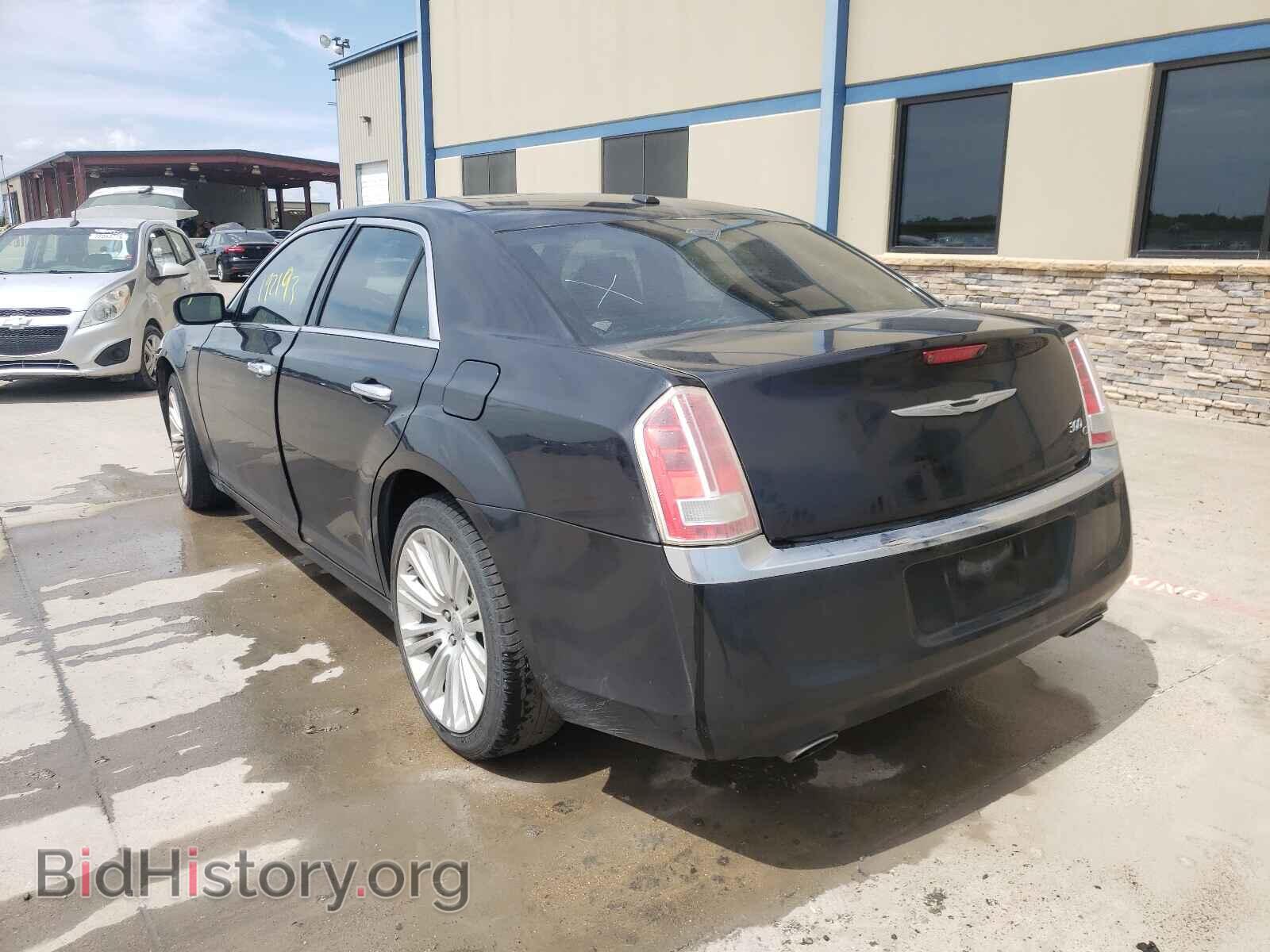 2011 CHRYSLER 300 - VIN: 2C3CA6CTXBH515304 - Фото 3