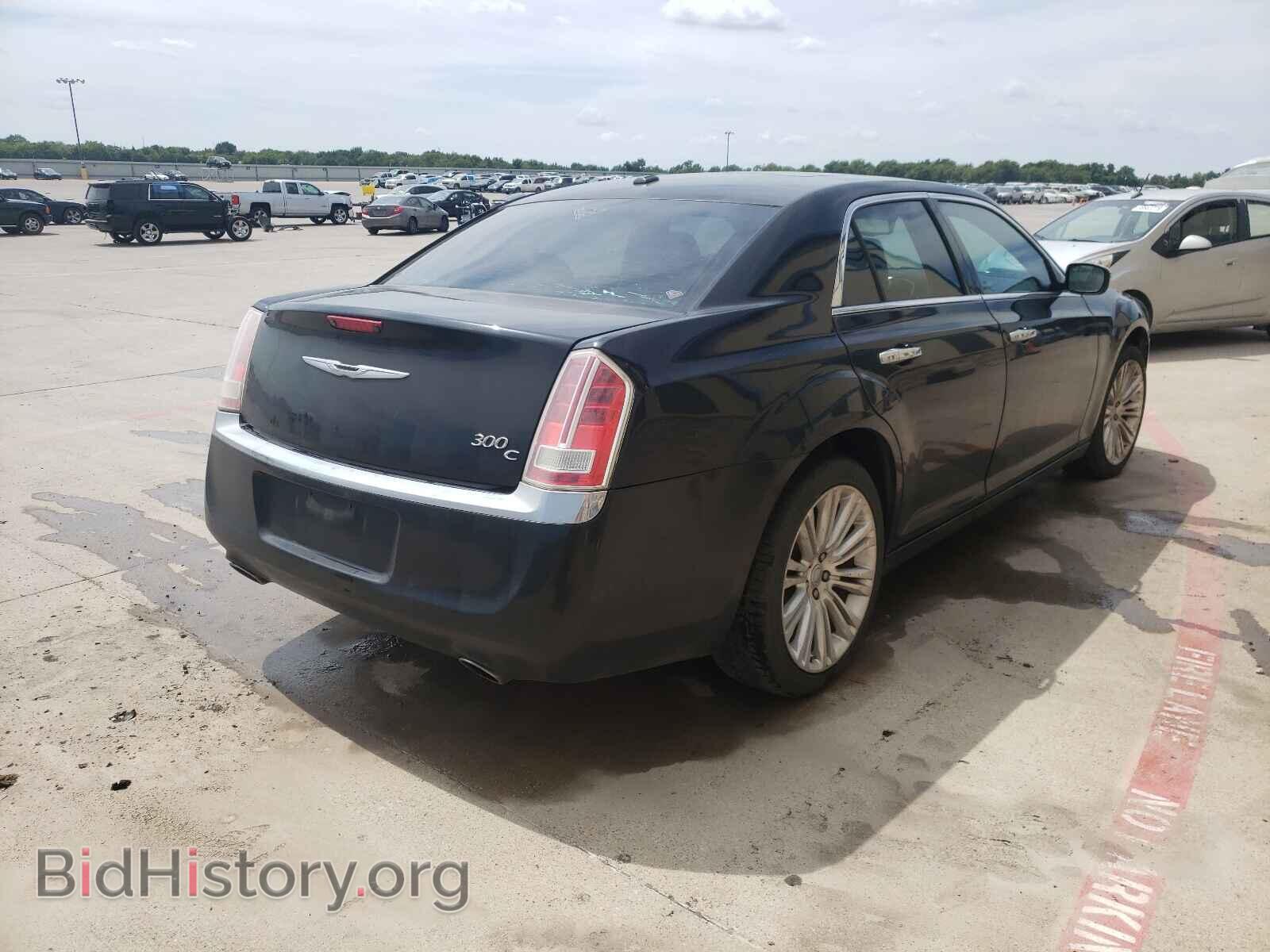 2011 CHRYSLER 300 - VIN: 2C3CA6CTXBH515304 - Фото 4
