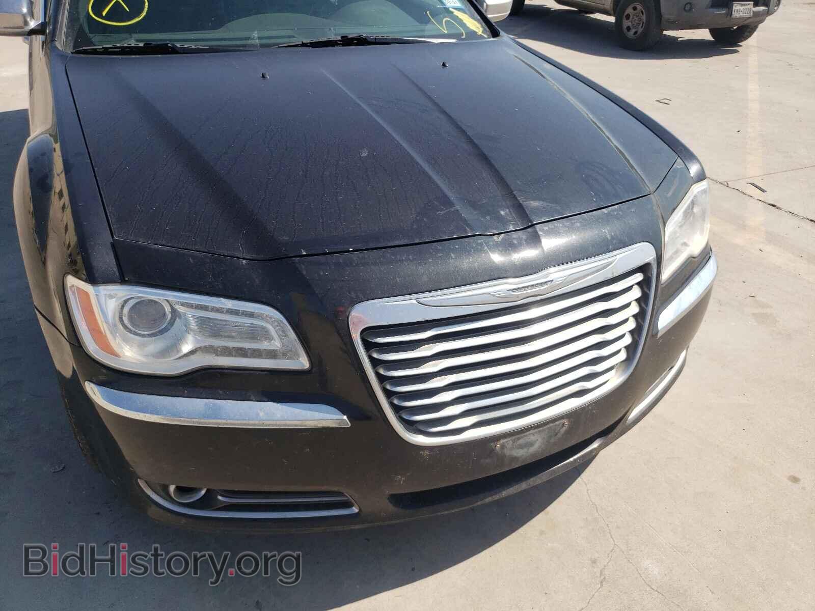 2011 CHRYSLER 300 - VIN: 2C3CA6CTXBH515304 - Фото 9