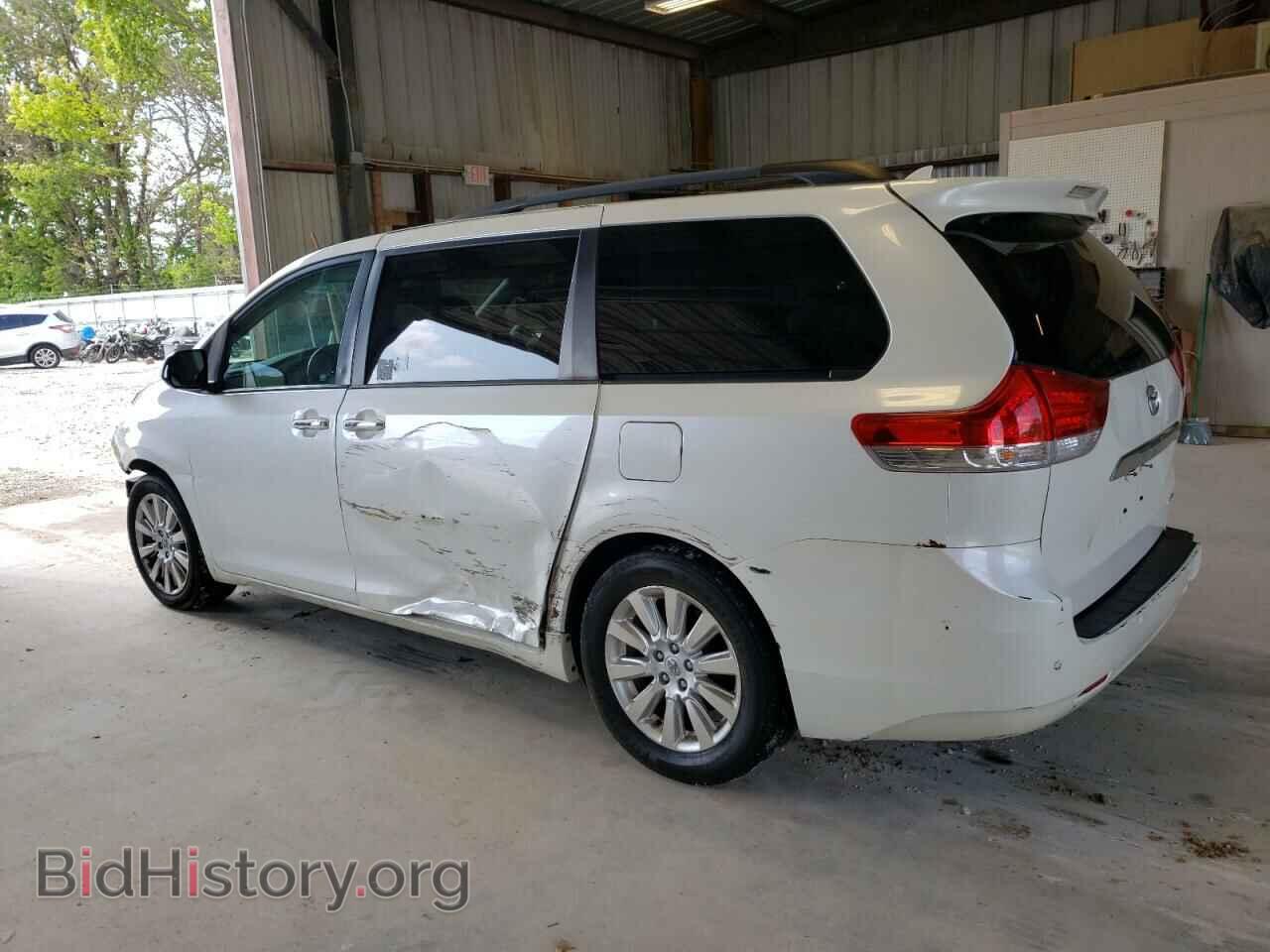 2012 TOYOTA All Models - VIN: 5TDYK3DC1CS202205 - Фото 2