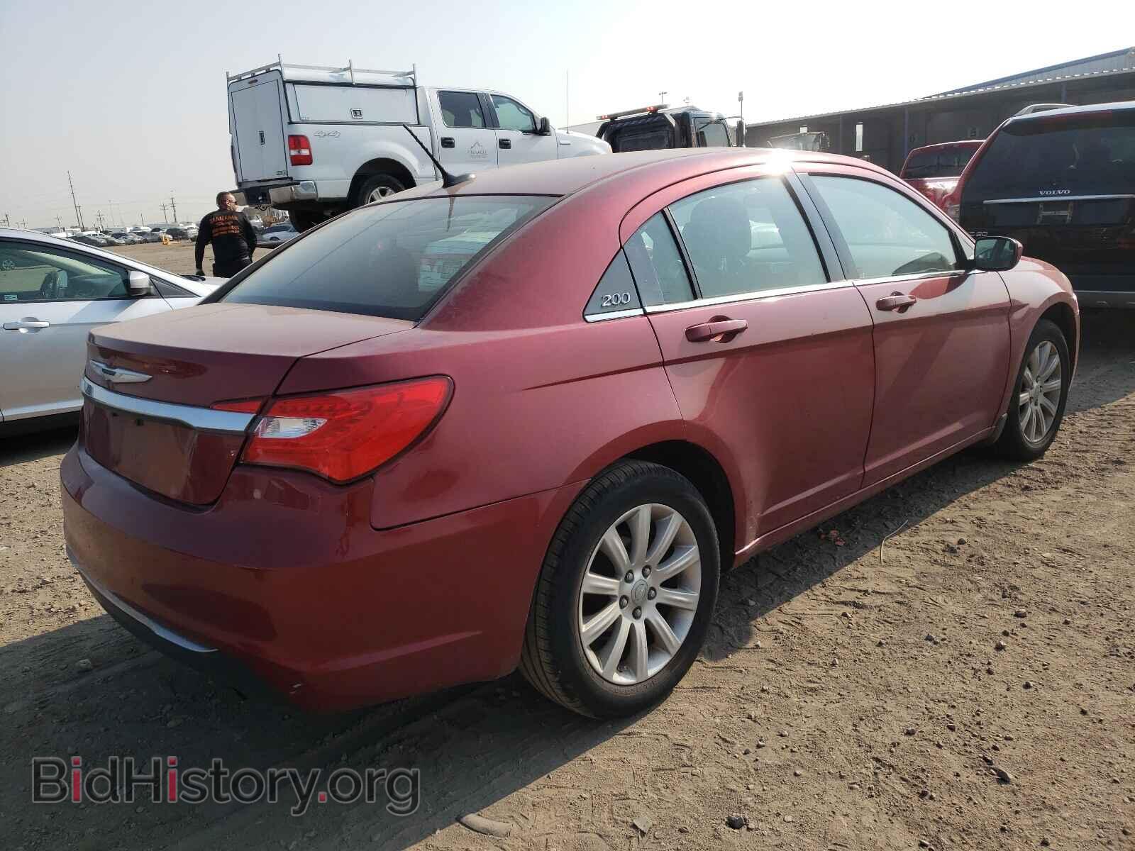 2013 CHRYSLER 200 - VIN: 1C3CCBBB5DN764938 - Фото 4