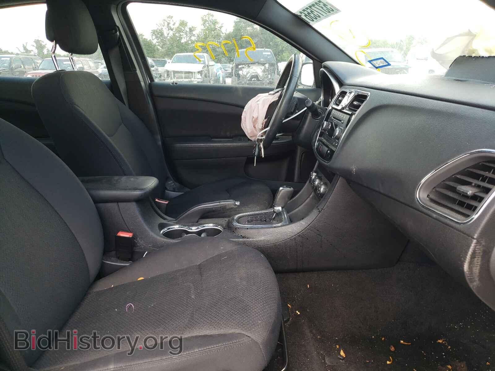 2014 CHRYSLER 200 - VIN: 1C3CCBBB8EN119962 - Фото 5