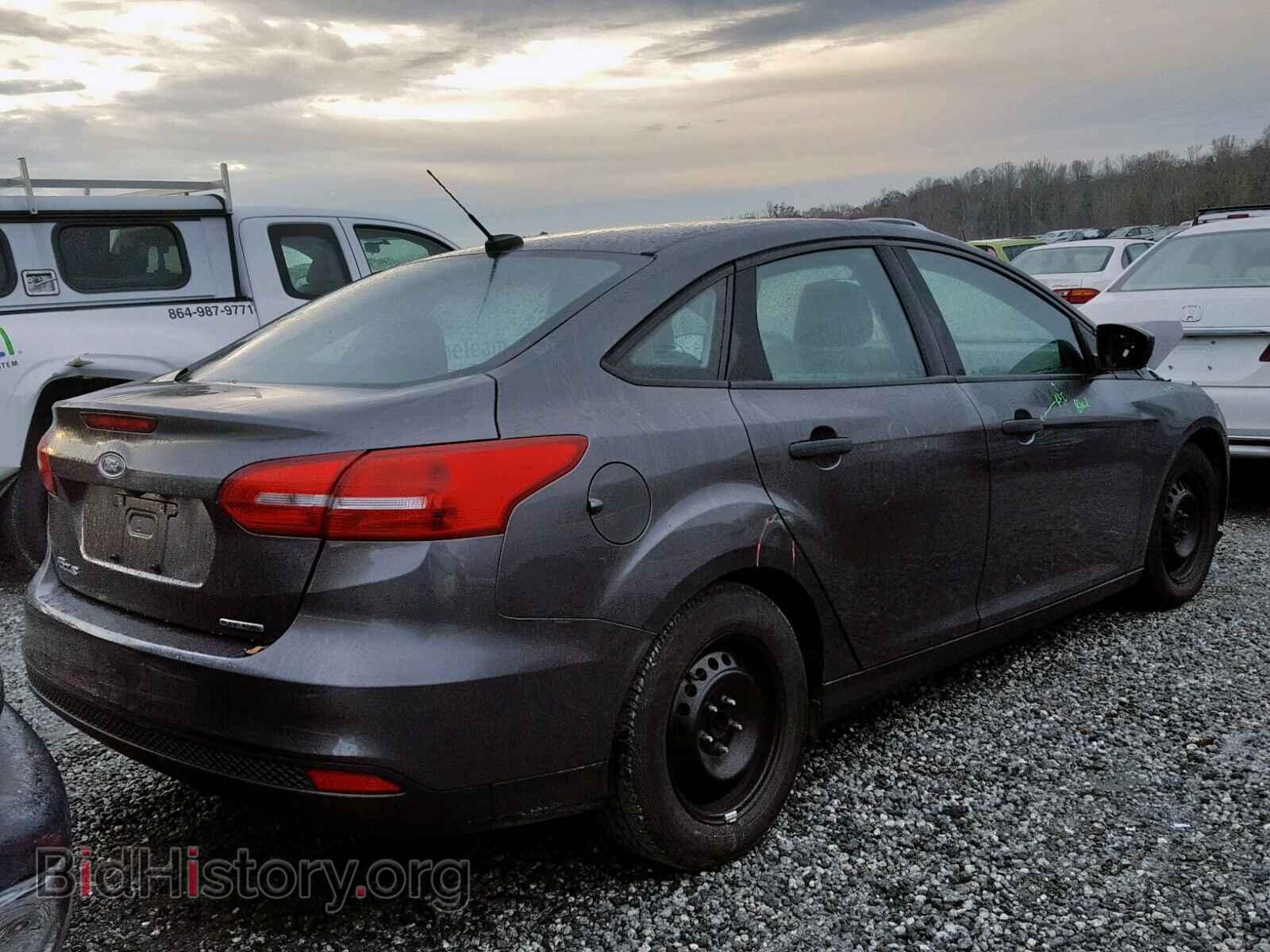 2016 FORD FOCUS - VIN: 1FADP3E22GL335266 - Photo 4