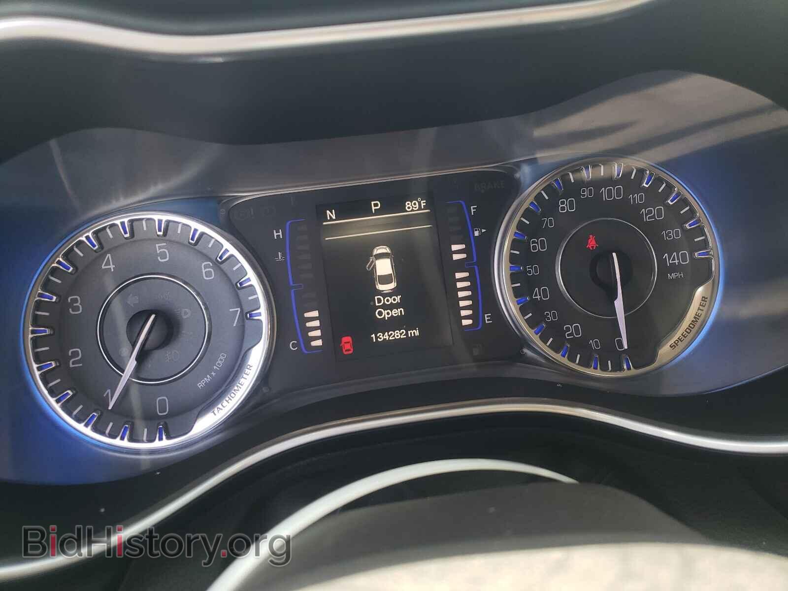 2015 CHRYSLER 200 - VIN: 1C3CCCAB1FN735172 - Фото 8