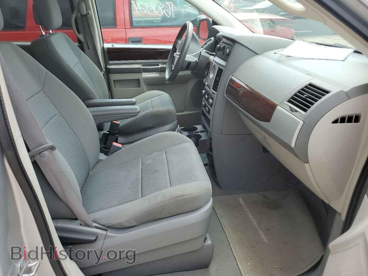 2010 CHRYSLER MINIVAN - VIN: 2A4RR5D14AR310599 - Фото 5