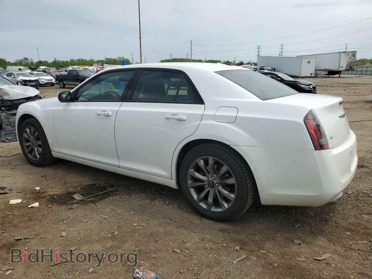 2014 CHRYSLER 300 - VIN: 2C3CCAGG7EH378191 - Photo 2