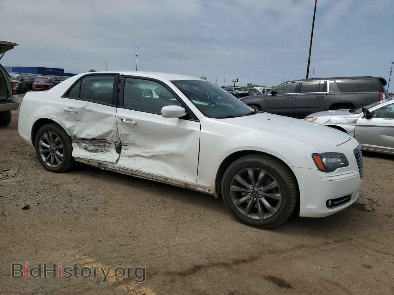2014 CHRYSLER 300 - VIN: 2C3CCAGG7EH378191 - Photo 4