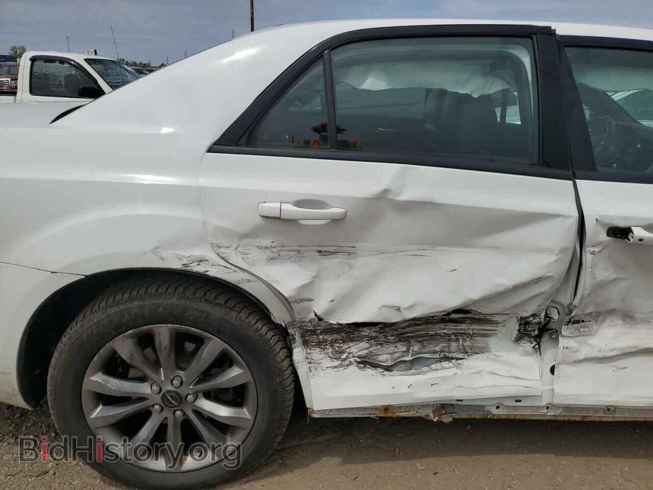 2014 CHRYSLER 300 - VIN: 2C3CCAGG7EH378191 - Photo 10