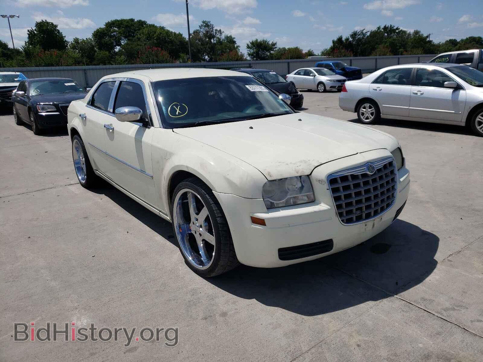 Photo 2C3KA43R78H129937 - CHRYSLER 300 2008